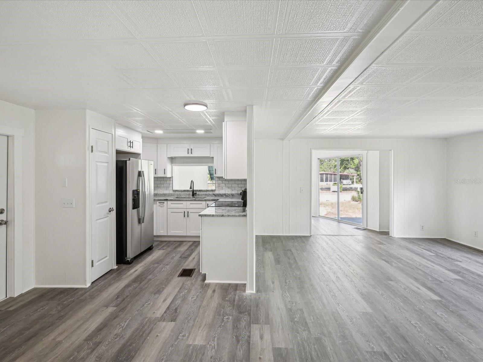Image 14 of 64 For 7342 Brookridge Central Boulevard