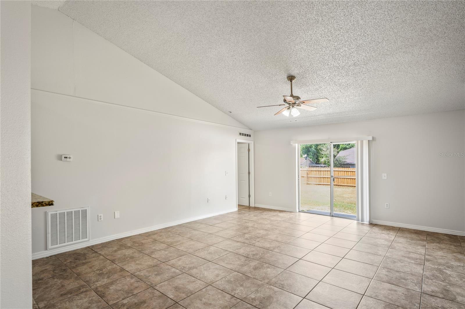 Image 3 of 25 For 8461 Apple Orchard Road
