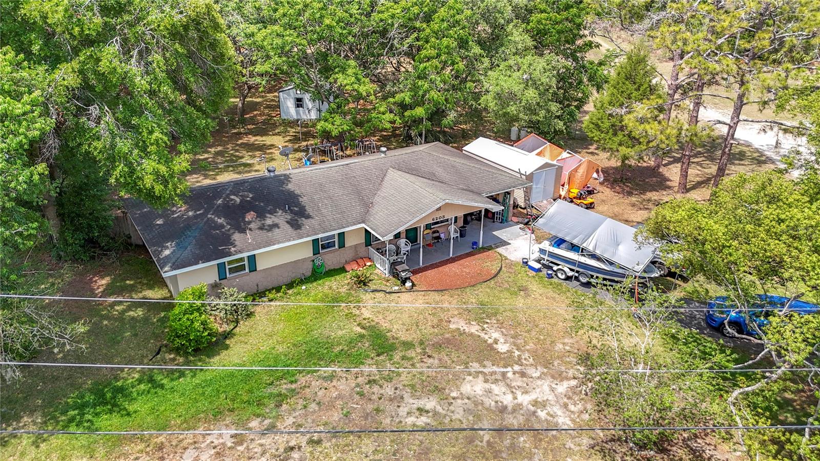 Listing photo id 0 for 6203 Sumter Drive