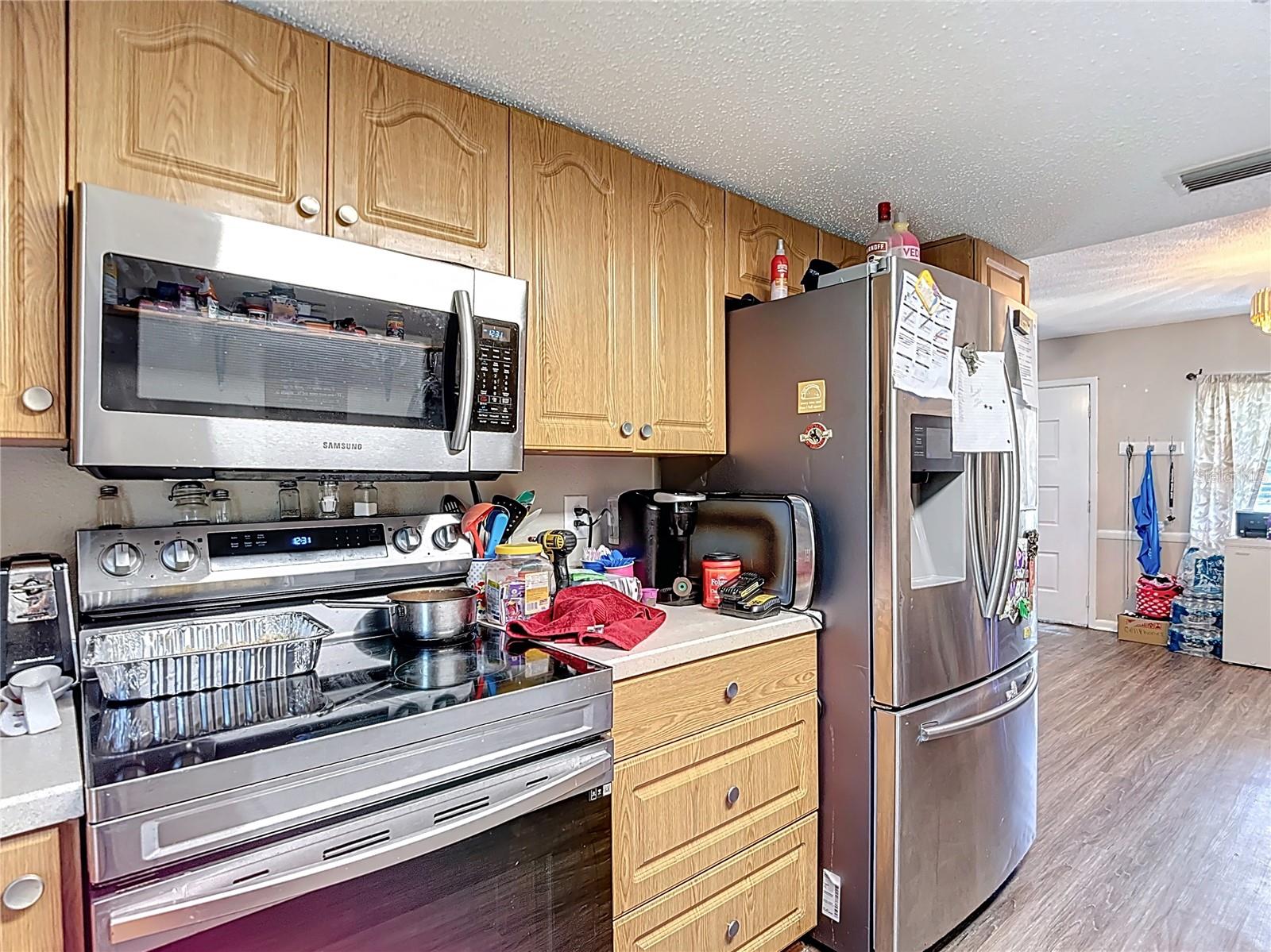 Listing photo id 20 for 6203 Sumter Drive