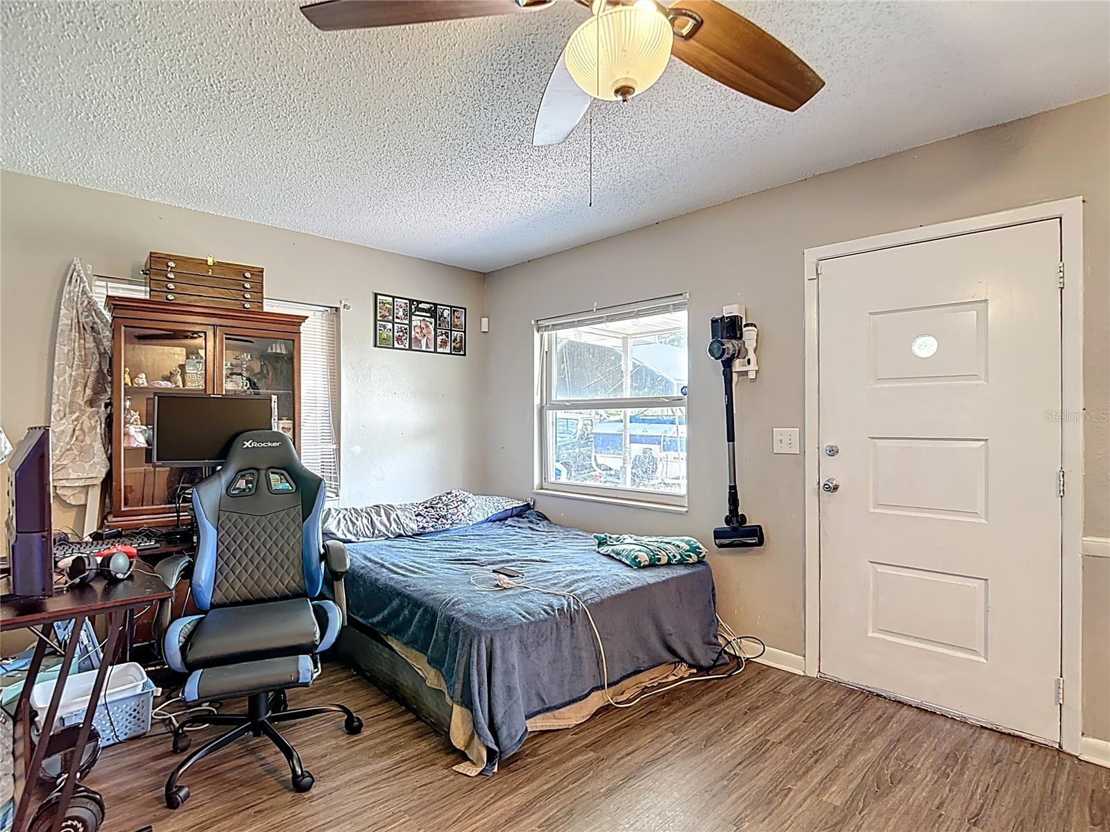 Listing photo id 22 for 6203 Sumter Drive