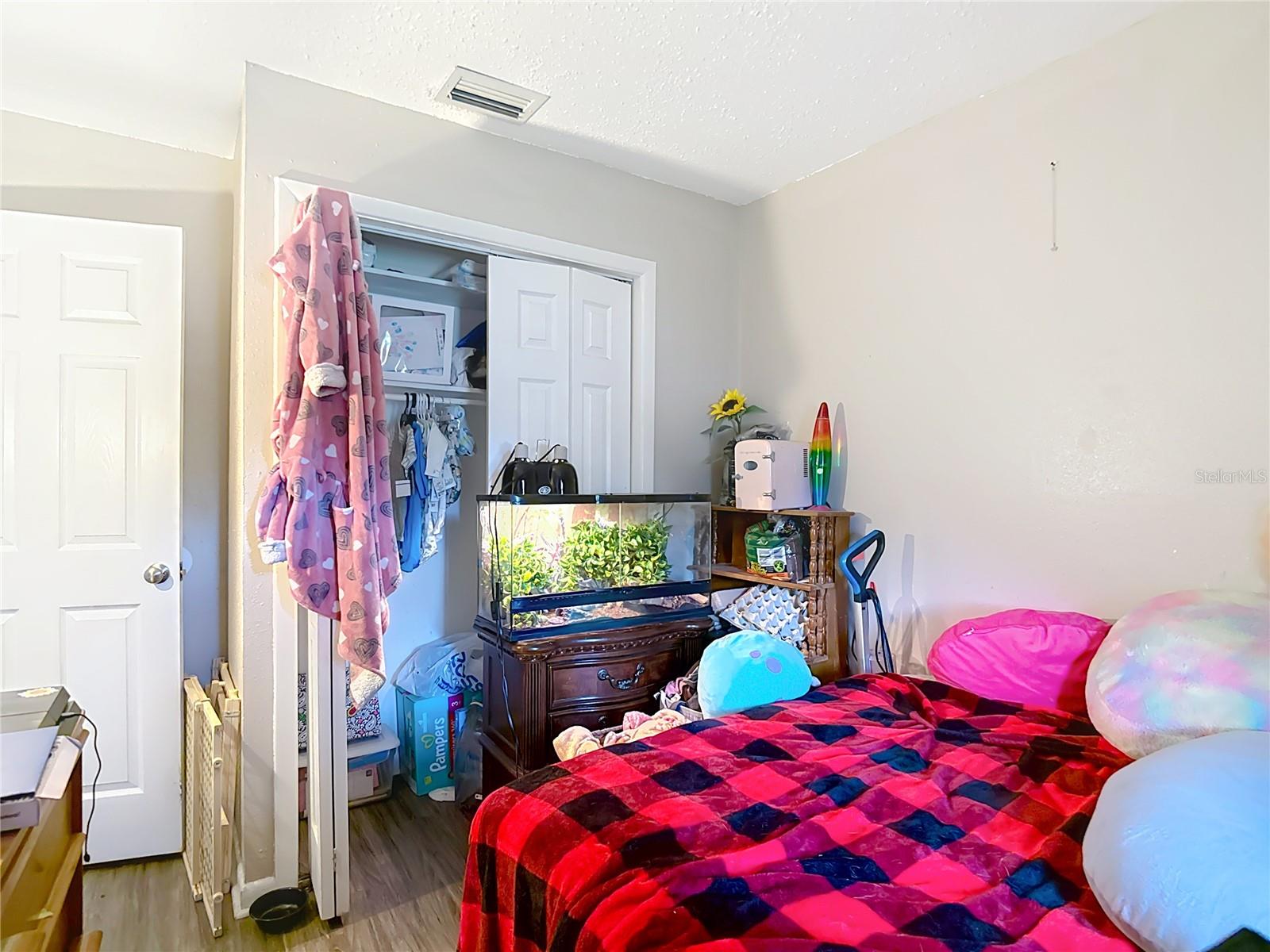 Listing photo id 27 for 6203 Sumter Drive