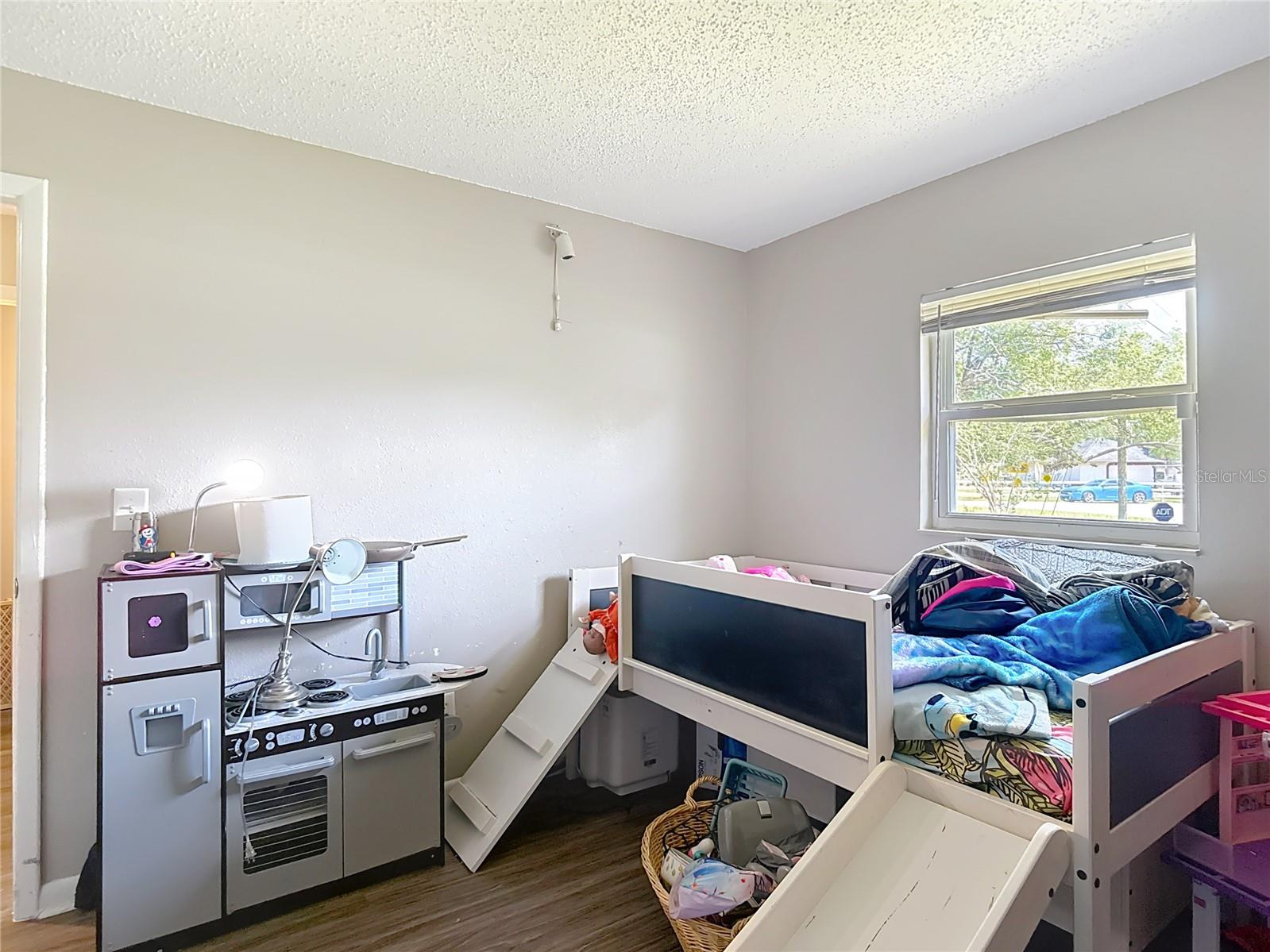 Listing photo id 30 for 6203 Sumter Drive