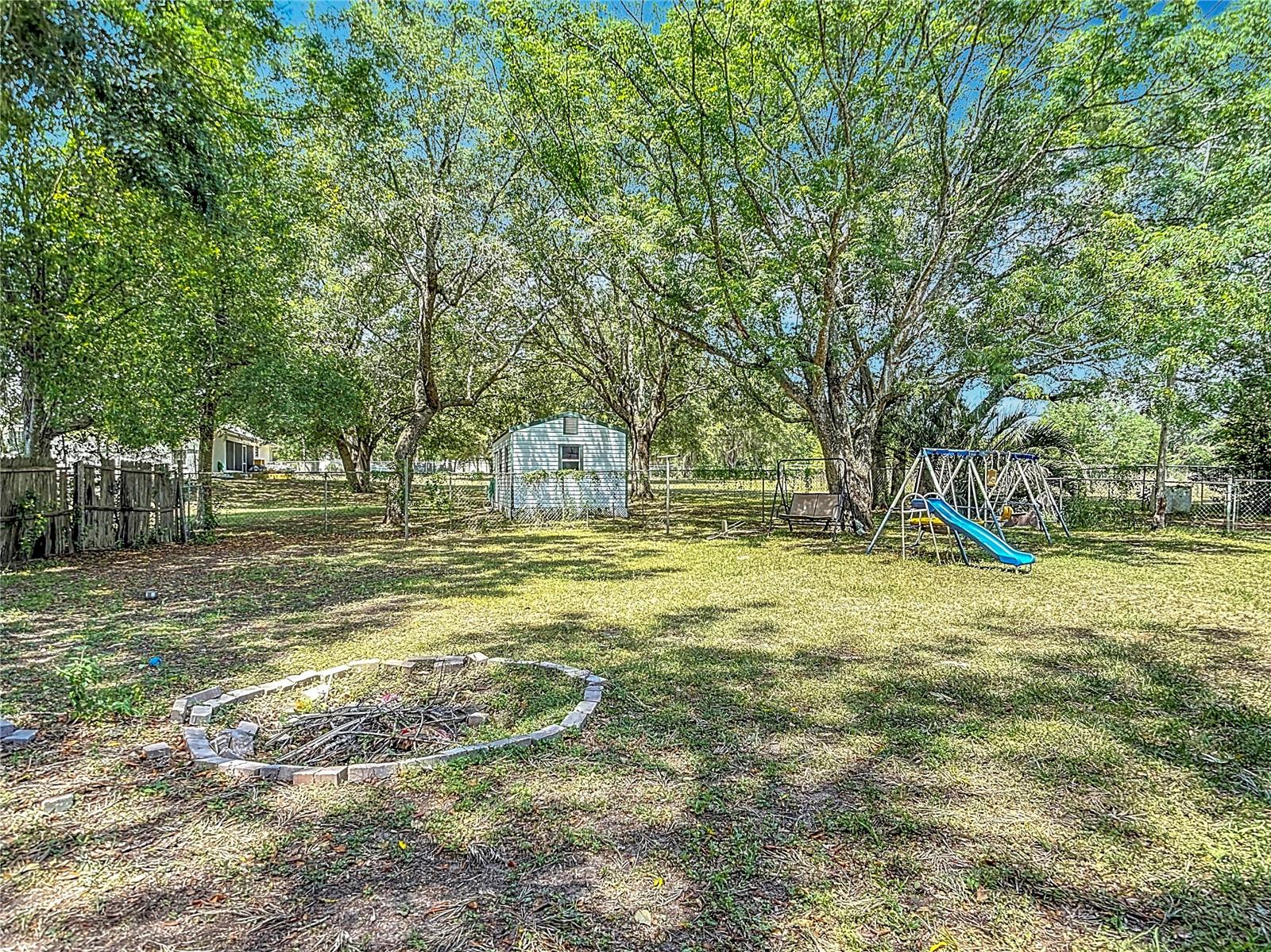 Listing photo id 45 for 6203 Sumter Drive