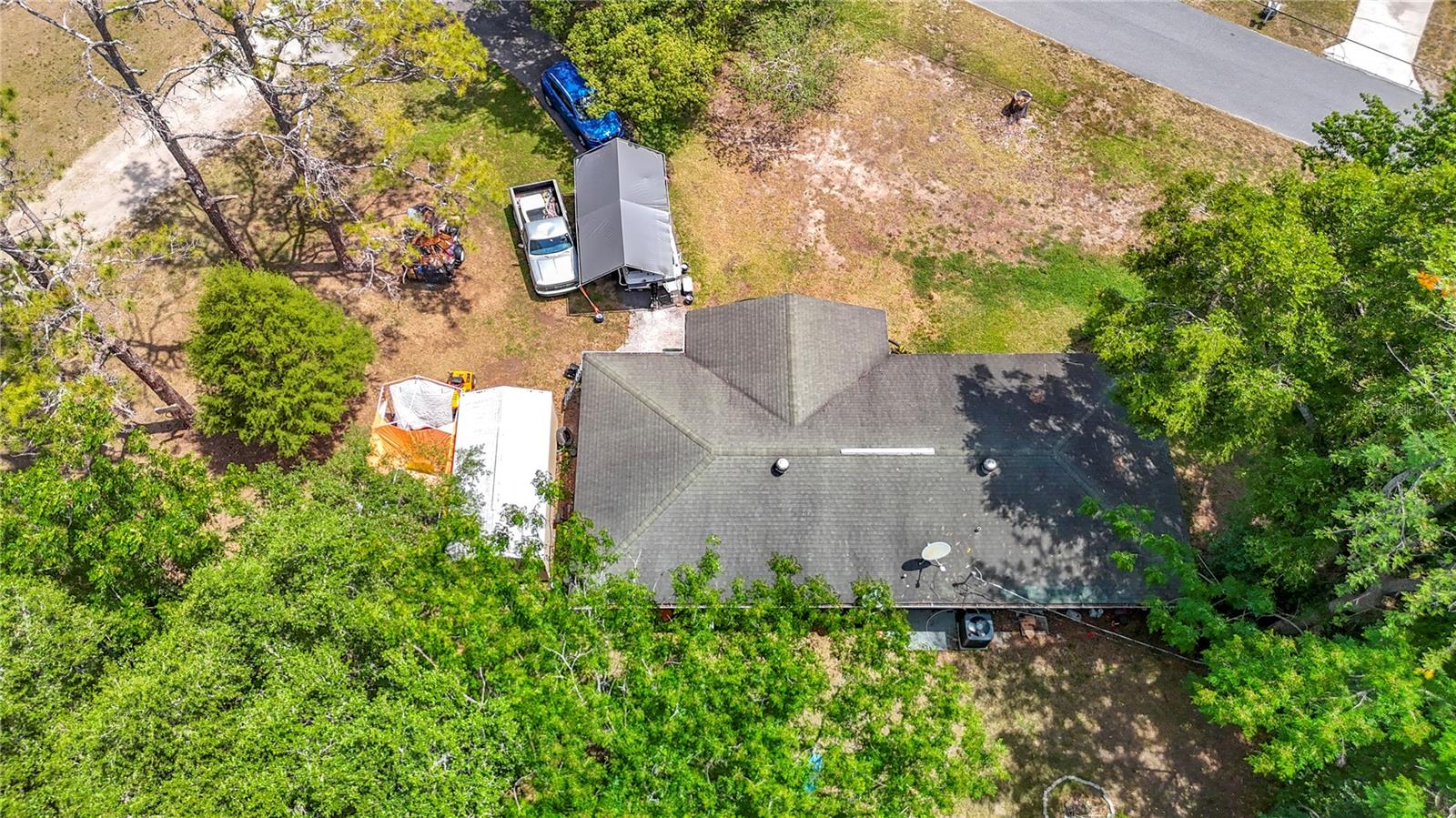 Listing photo id 46 for 6203 Sumter Drive