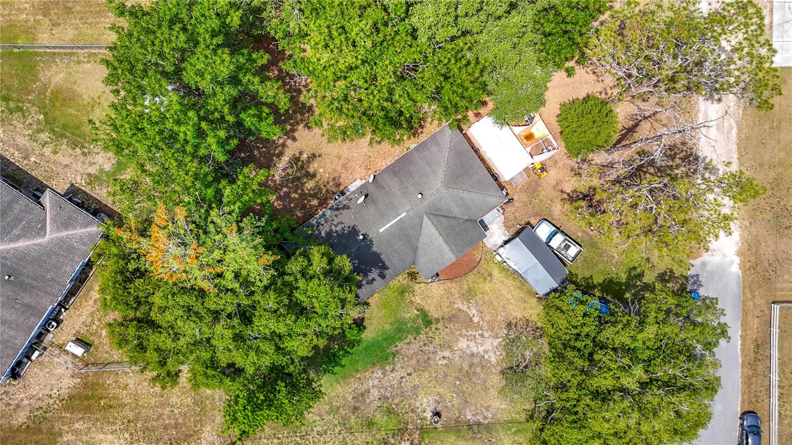 Listing photo id 47 for 6203 Sumter Drive
