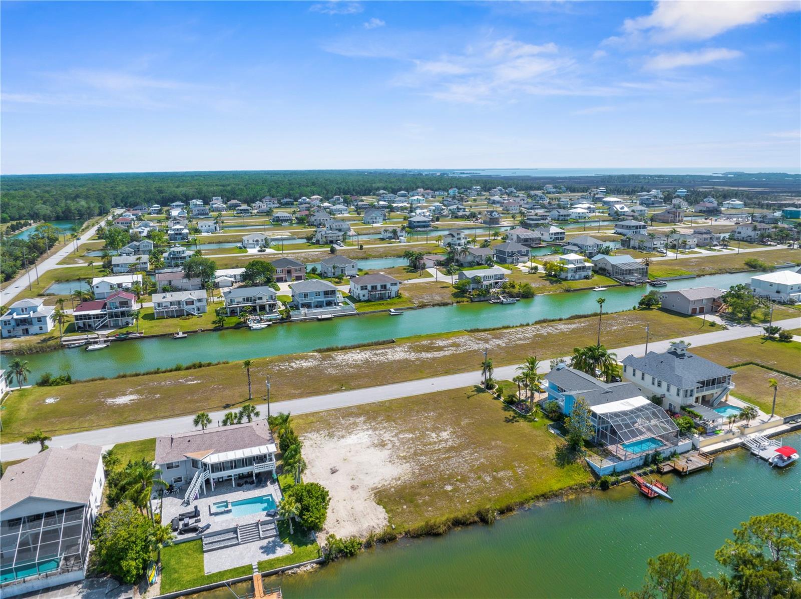 Image 4 of 11 For 4041 Amberjack Drive