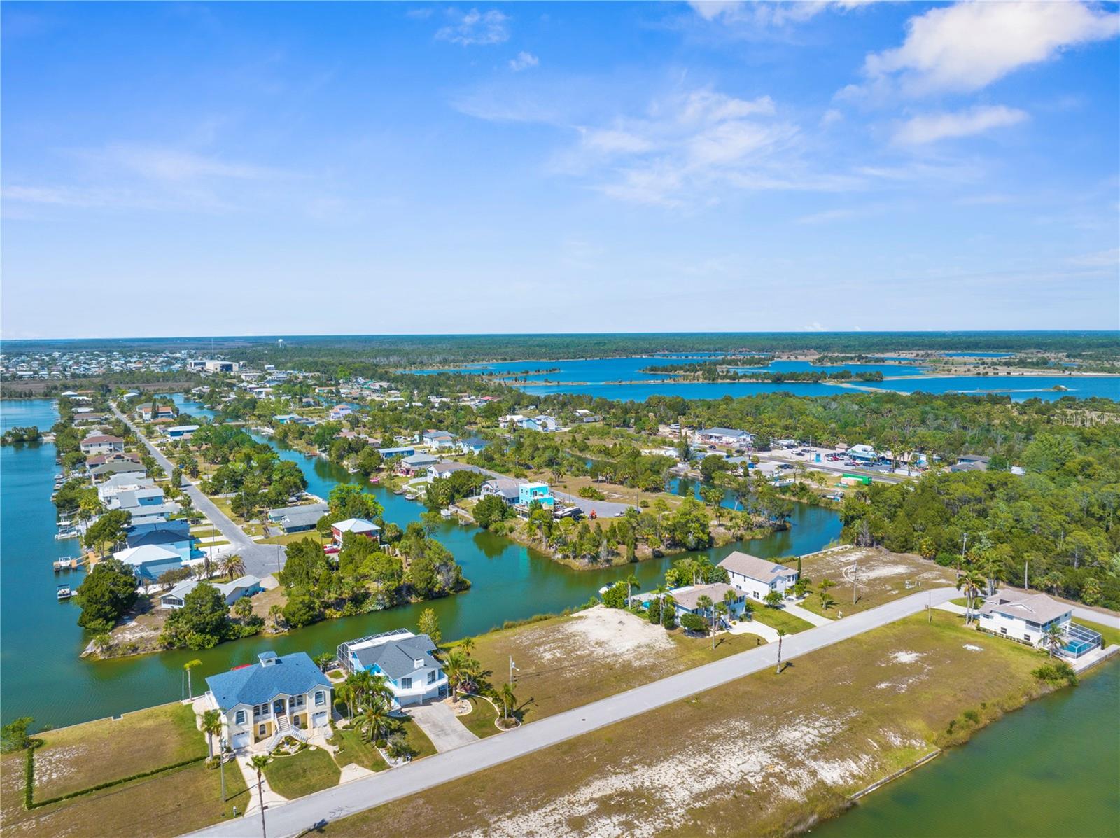 Image 8 of 11 For 4041 Amberjack Drive