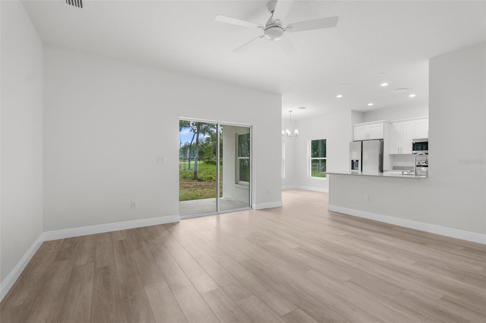 Image 11 of 47 For 12331 Fulmar Road