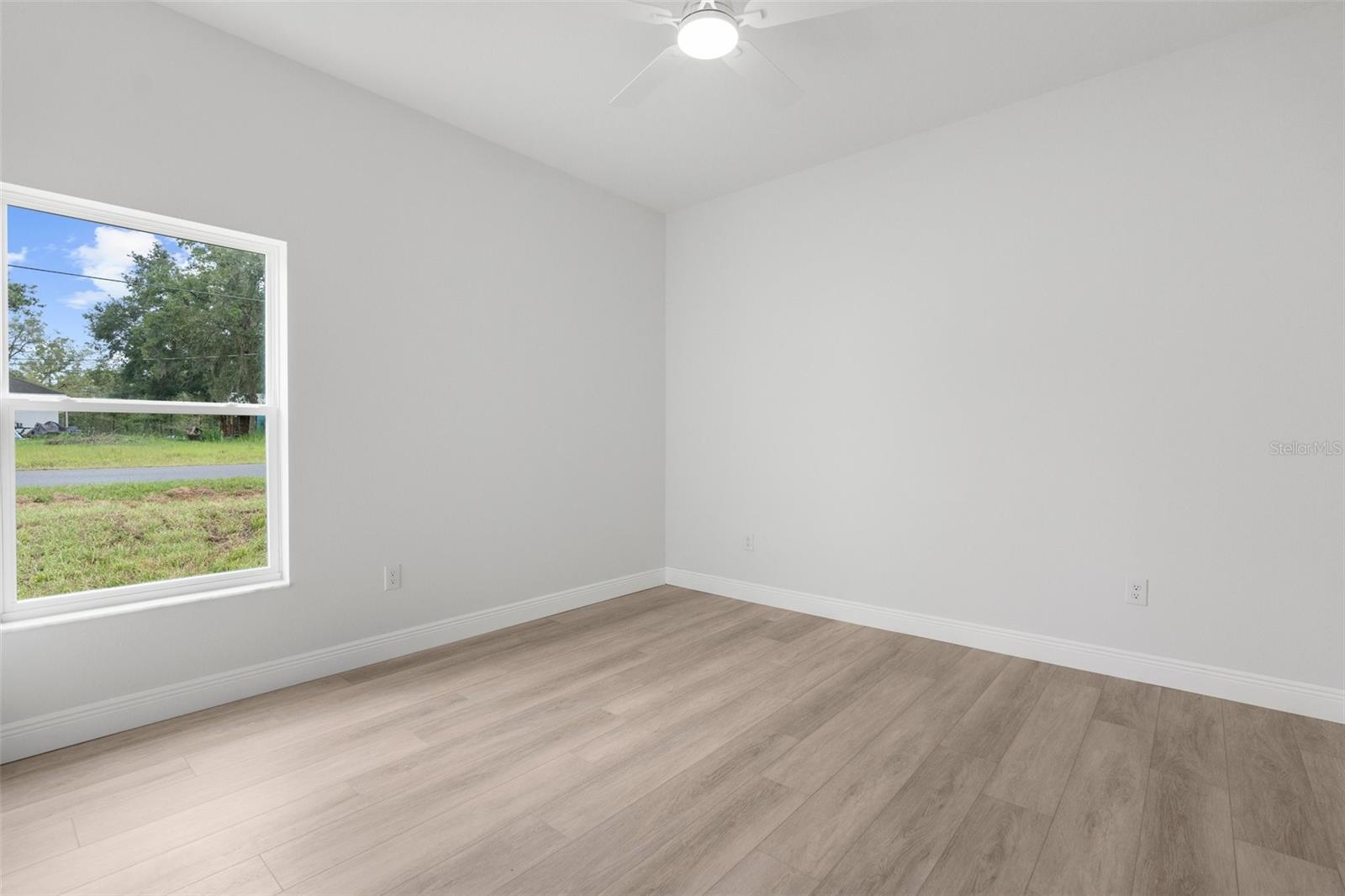 Image 29 of 47 For 12331 Fulmar Road