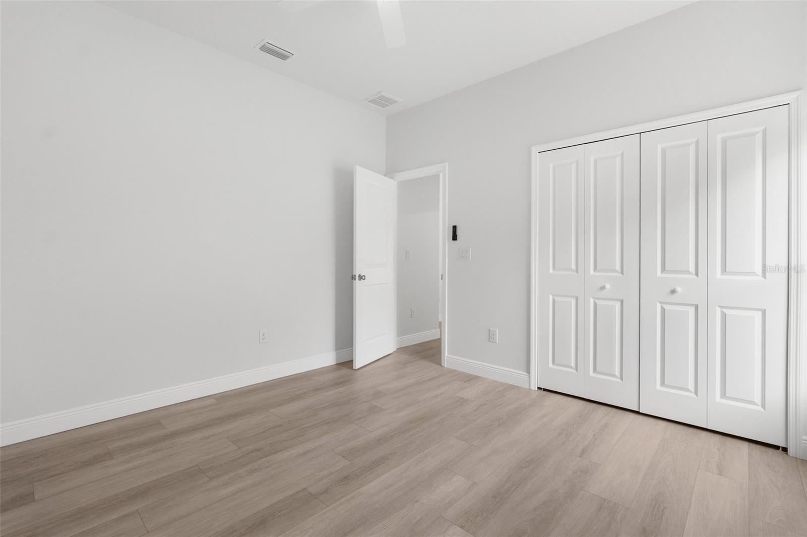 Image 31 of 47 For 12331 Fulmar Road