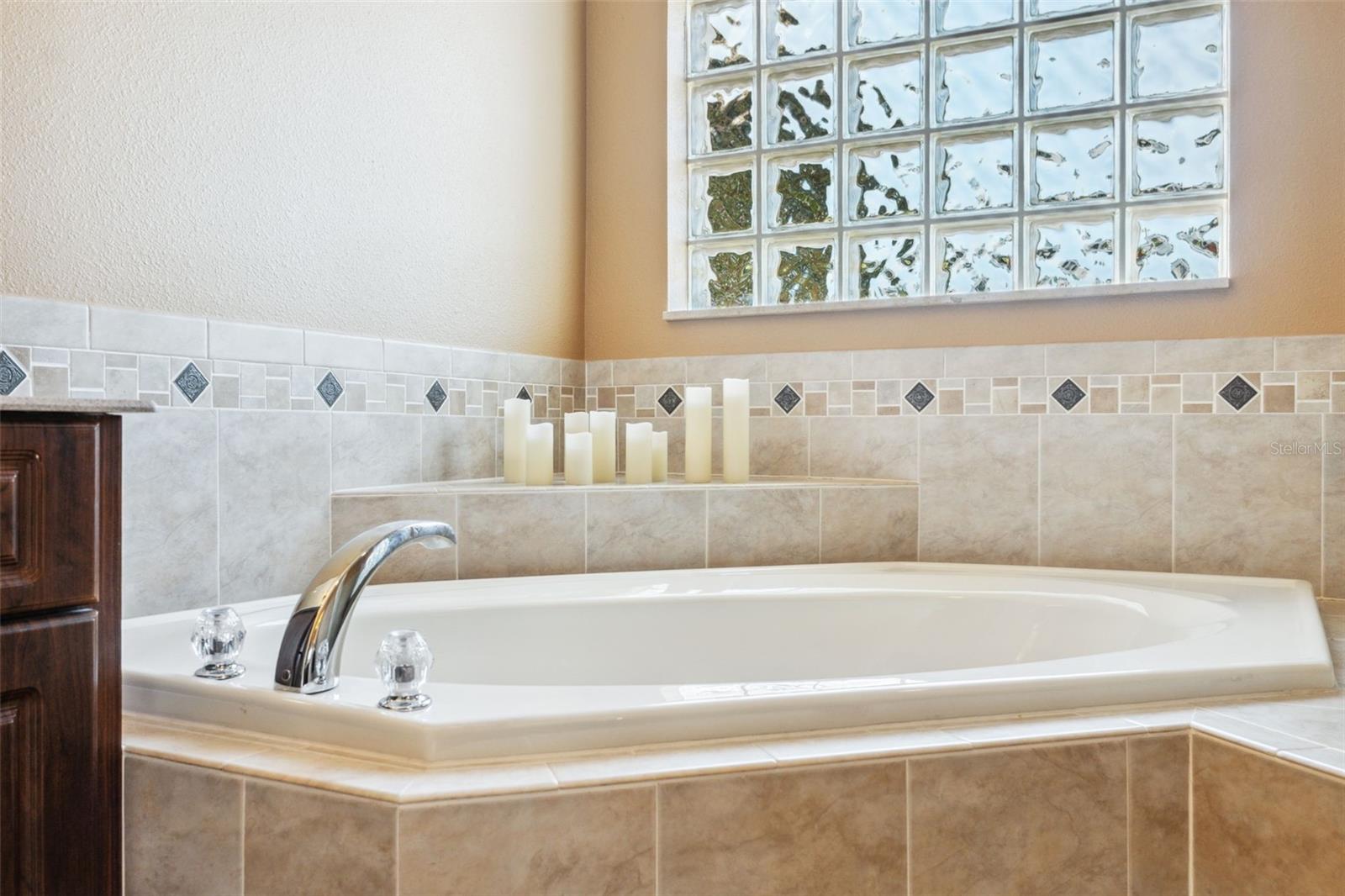 Image 30 of 76 For 4080 Gevalia Drive