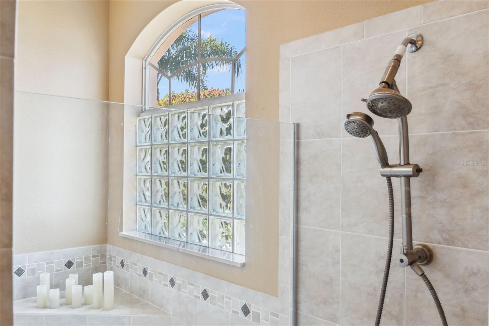 Image 31 of 76 For 4080 Gevalia Drive