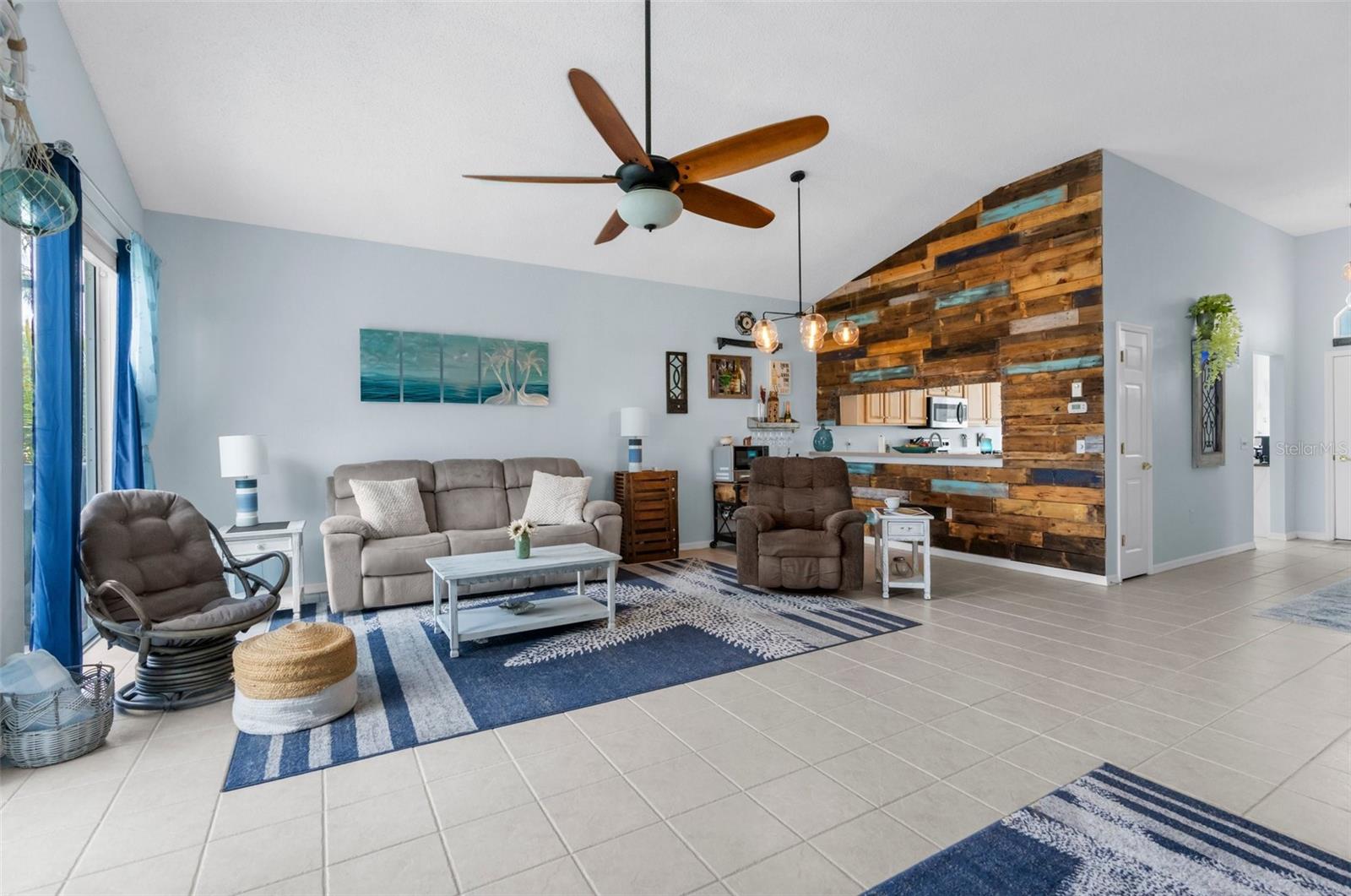 Image 12 of 37 For 18209 Breland Drive