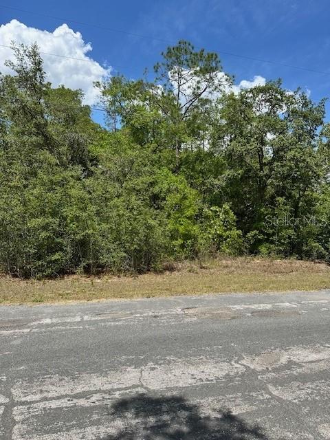 Listing photo id 1 for 2235 Summer Place