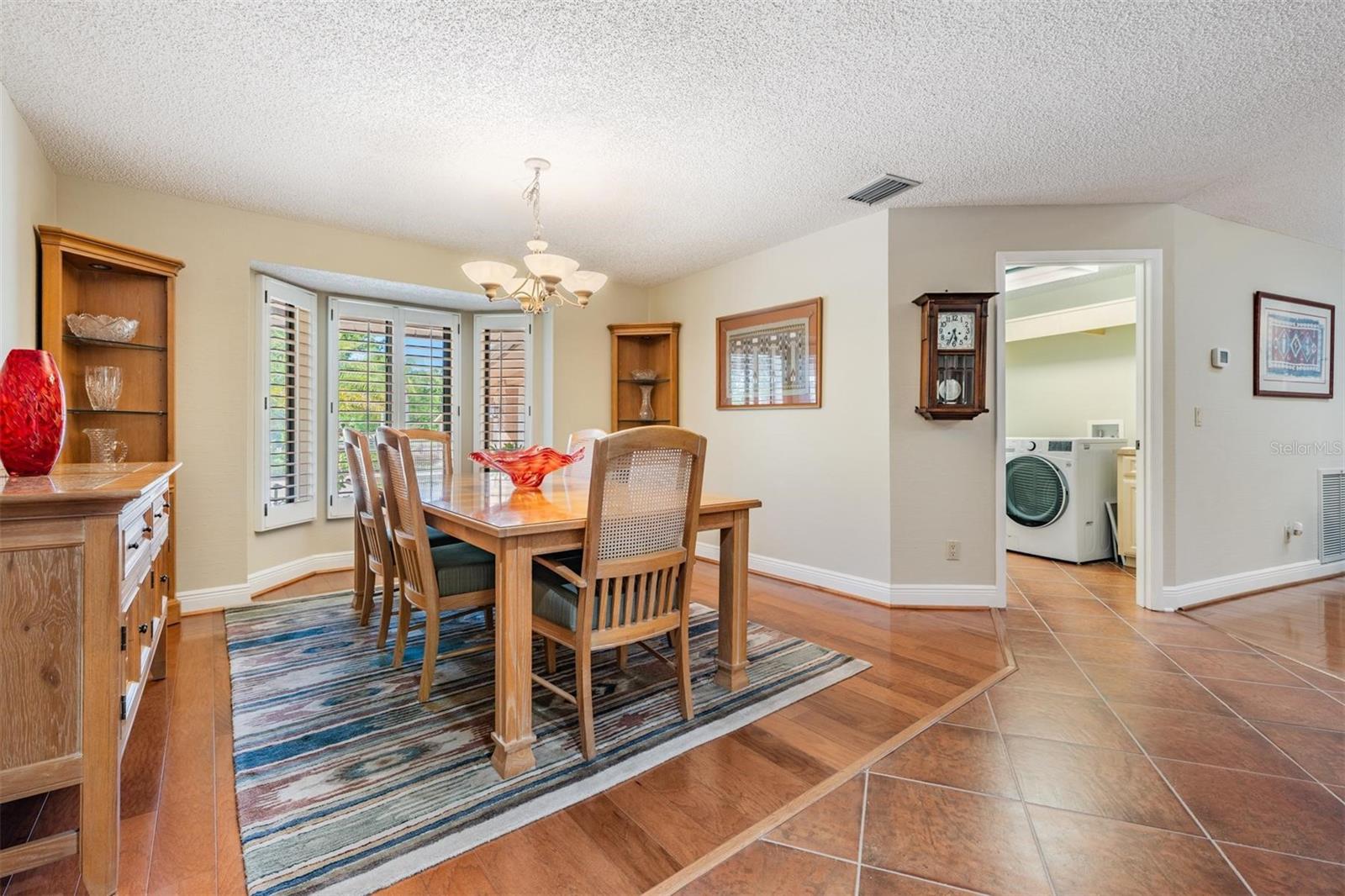 Image 13 of 49 For 663 Turnberry Court