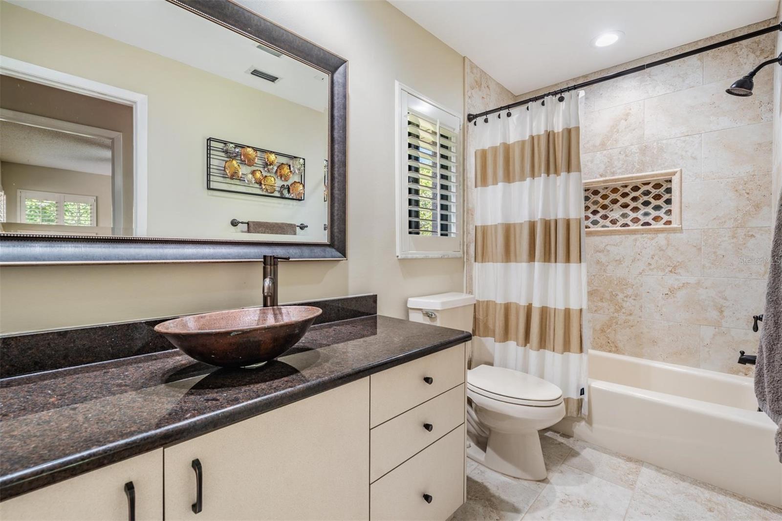 Image 40 of 49 For 663 Turnberry Court