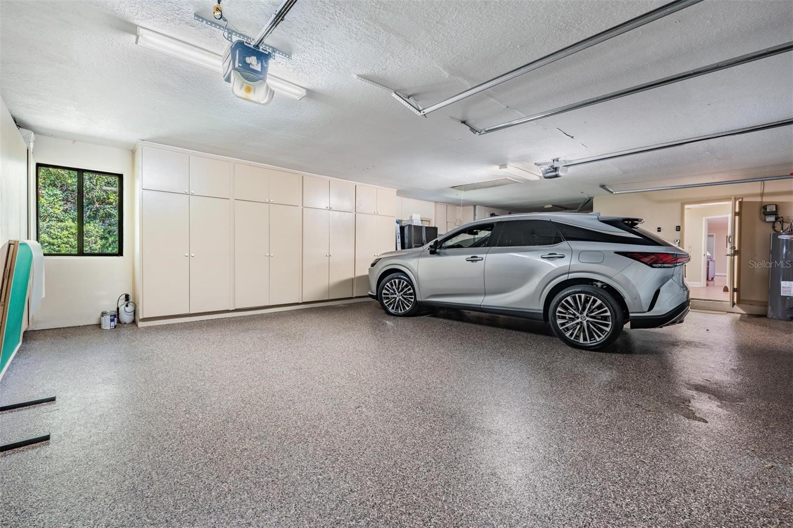 Image 43 of 49 For 663 Turnberry Court