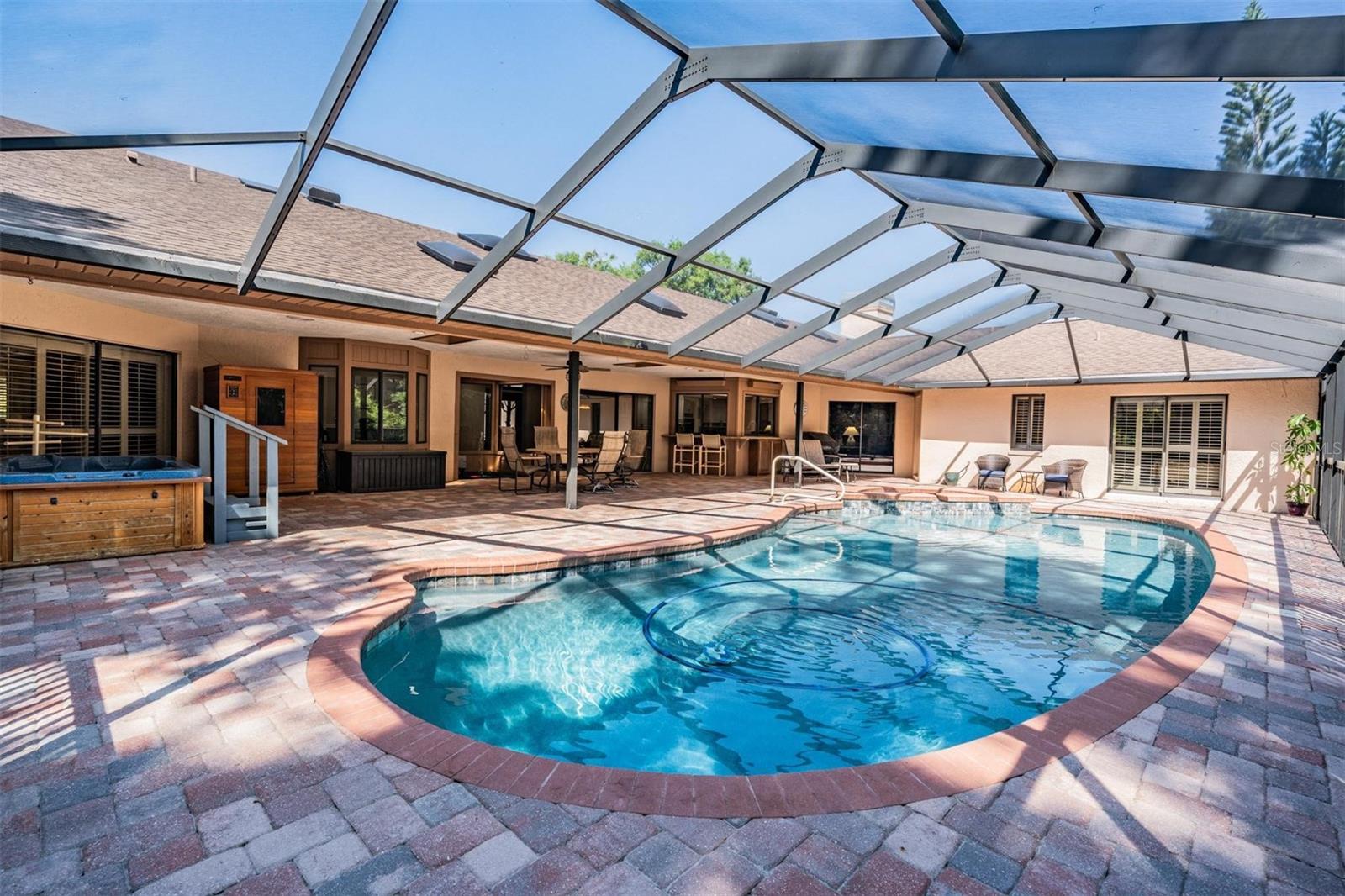 Image 9 of 49 For 663 Turnberry Court
