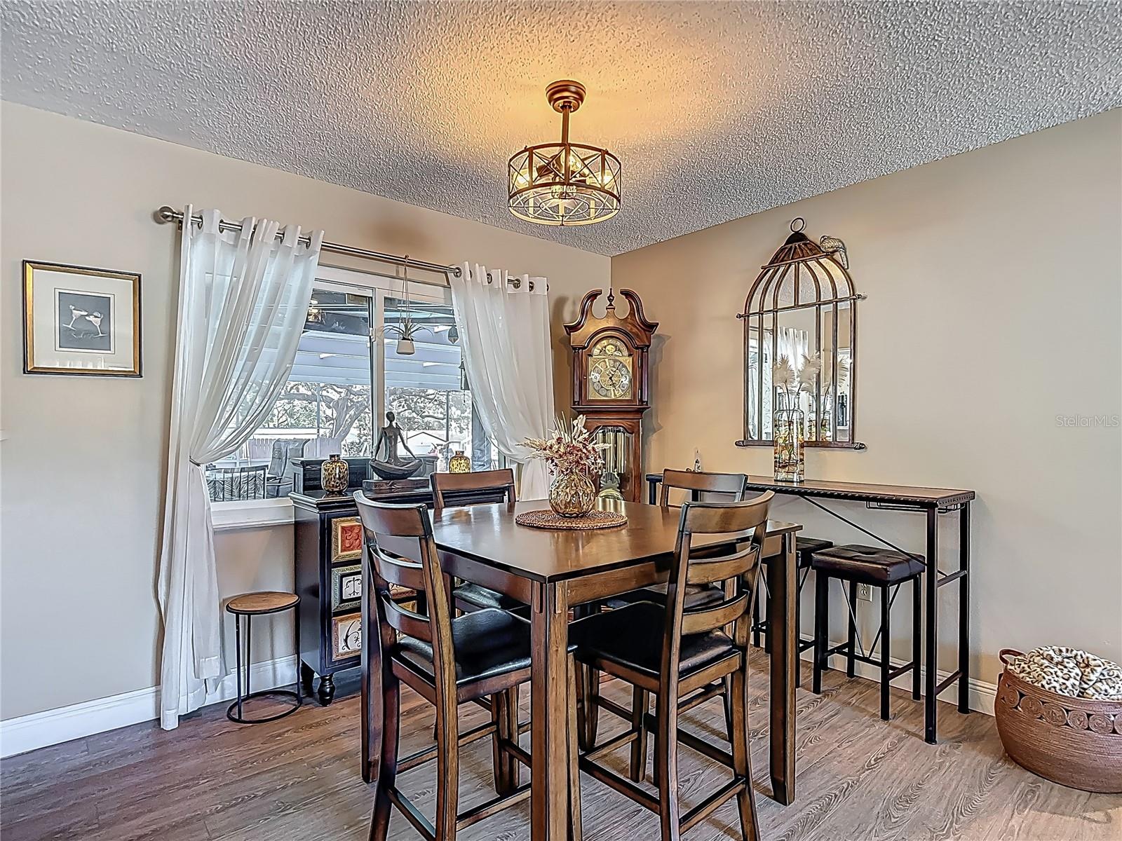 Image 10 of 79 For 8600 Briar Patch Drive