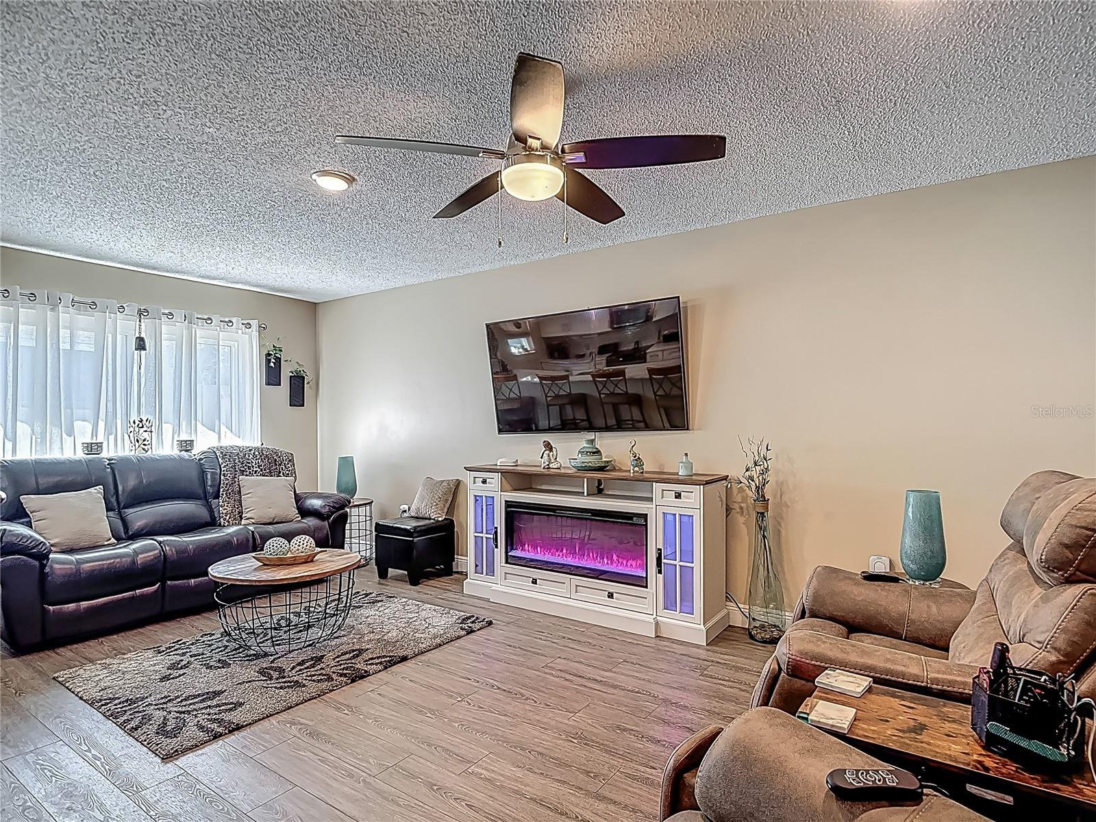 Image 15 of 79 For 8600 Briar Patch Drive