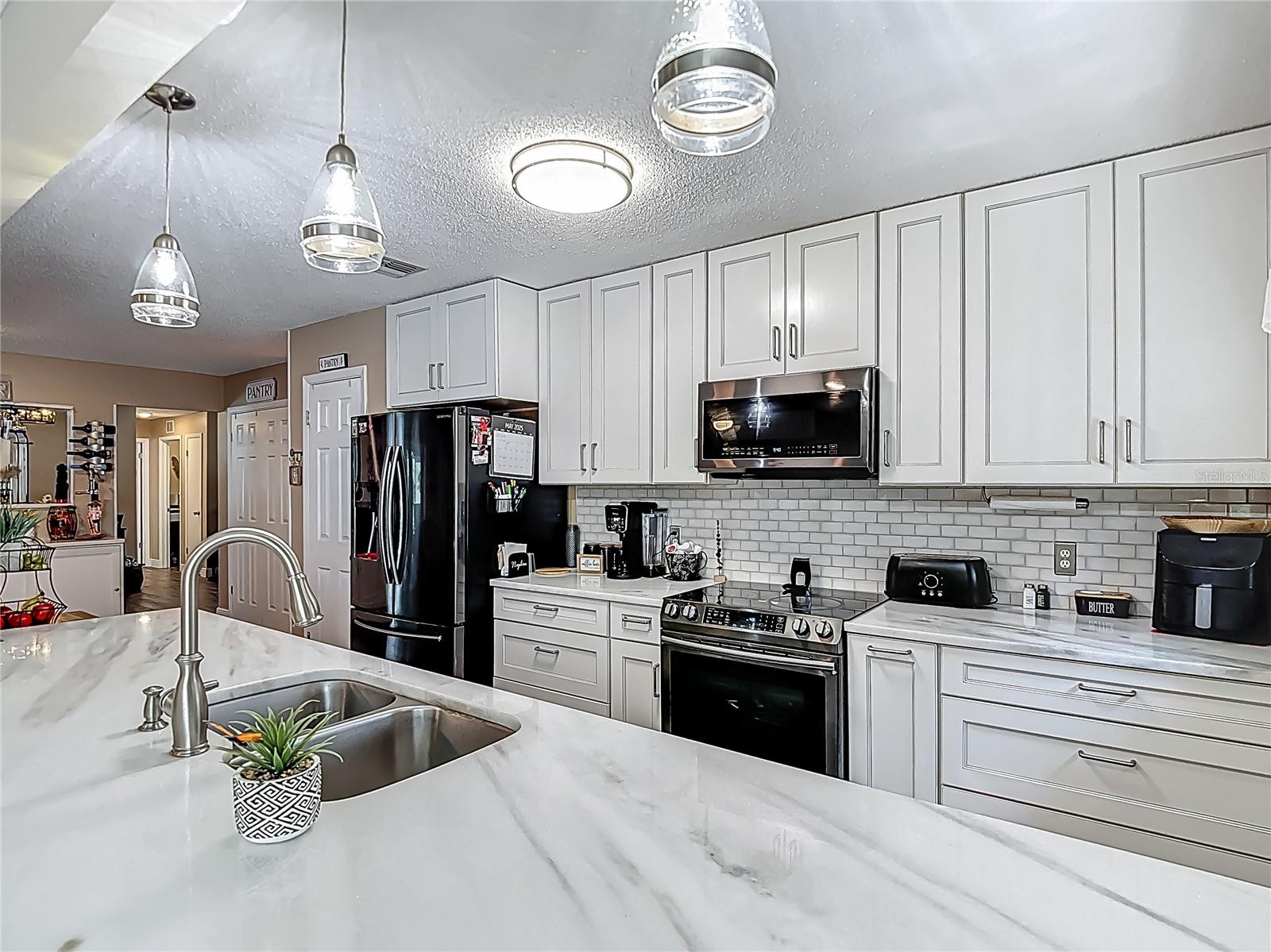 Image 20 of 79 For 8600 Briar Patch Drive