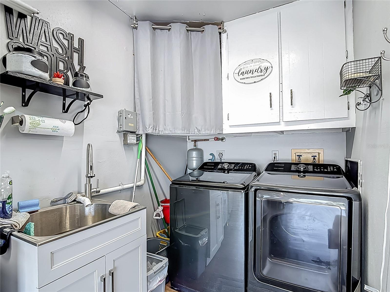 Image 44 of 79 For 8600 Briar Patch Drive