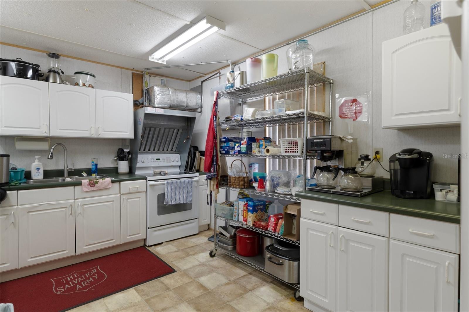 Image 24 of 65 For 15464 Cortez Boulevard
