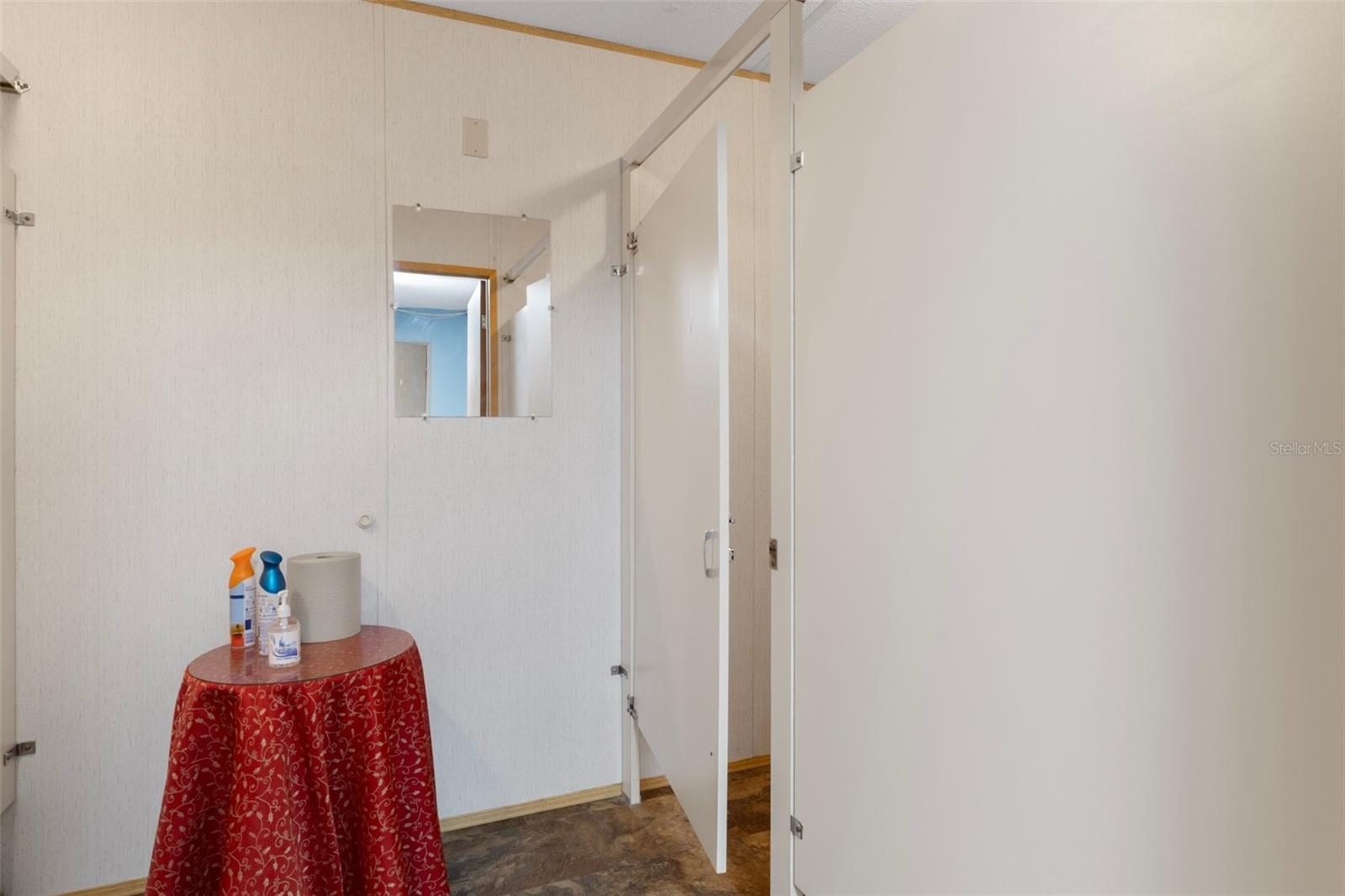 Image 34 of 65 For 15464 Cortez Boulevard