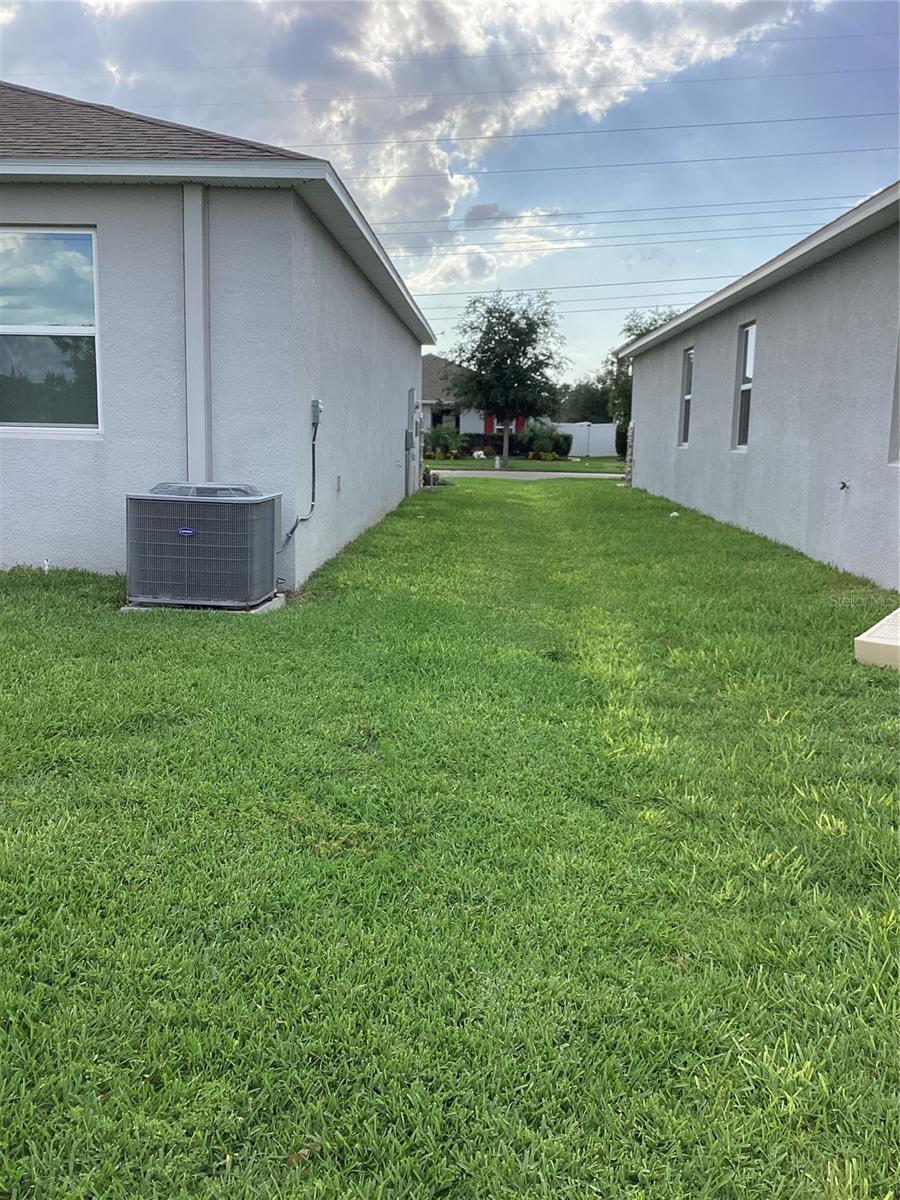 Image 34 of 37 For 12630 Aston Drive