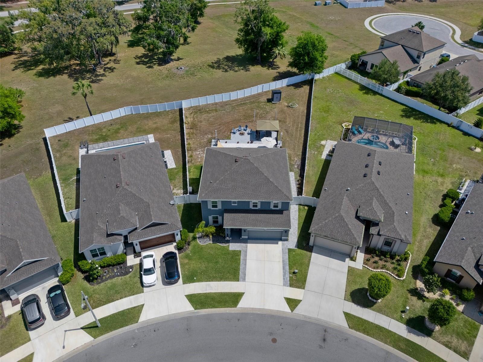 Image 73 of 81 For 733 Old Windsor Way