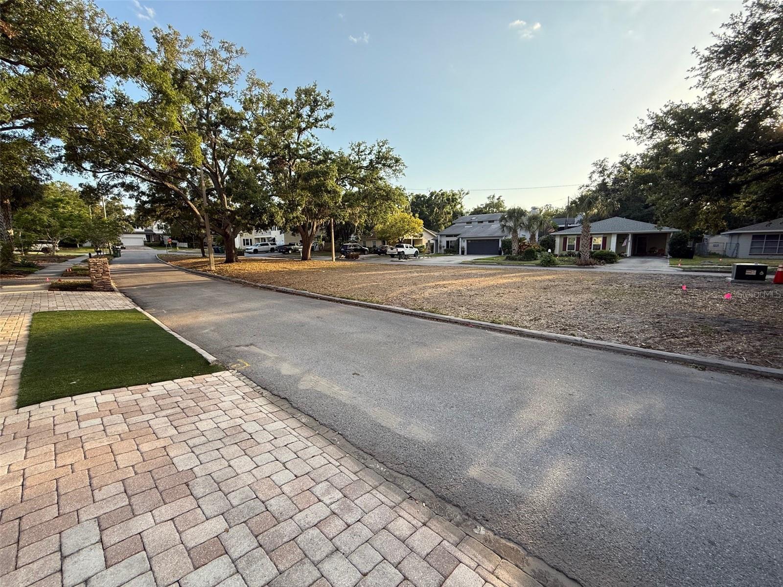 Image 45 of 46 For 210 Hale Avenue
