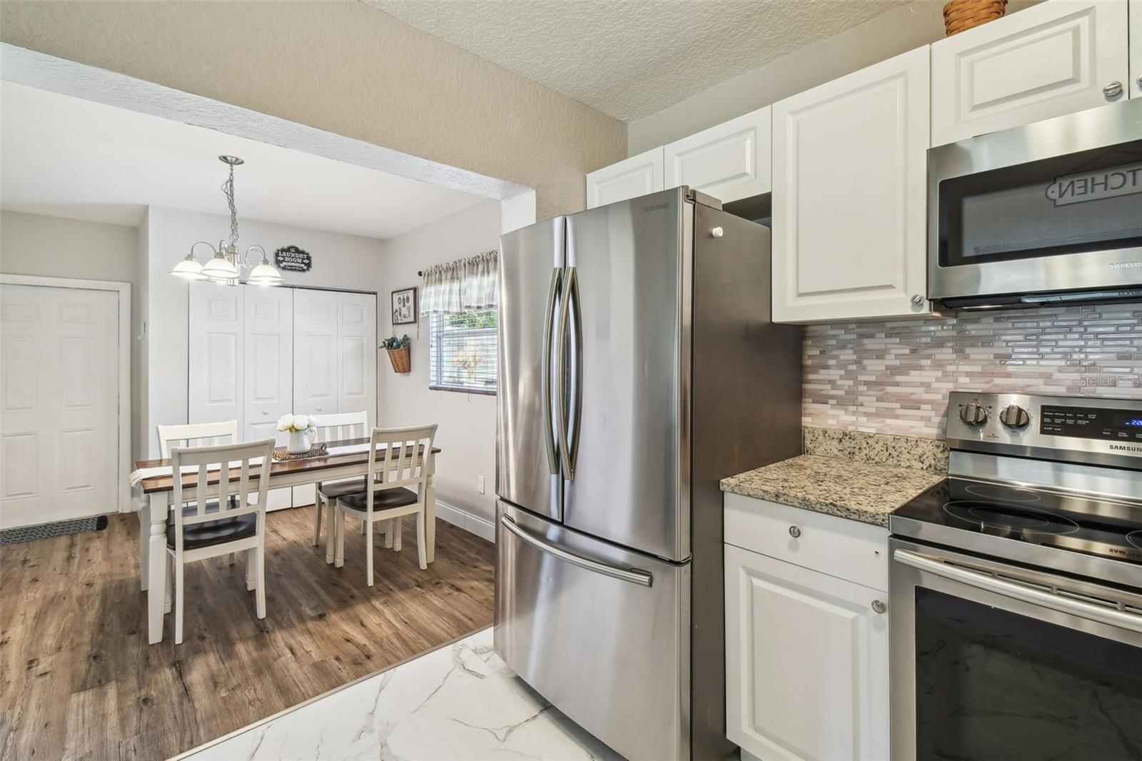 Image 10 of 34 For 9226 Dan Lynn Street