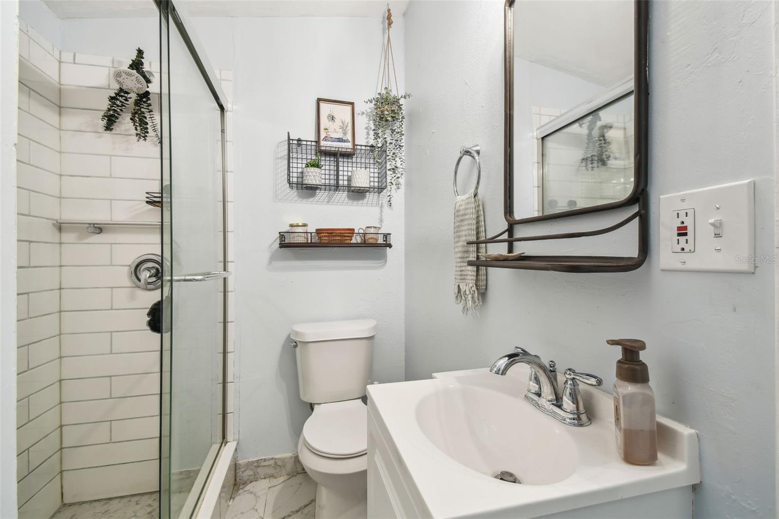 Image 16 of 34 For 9226 Dan Lynn Street
