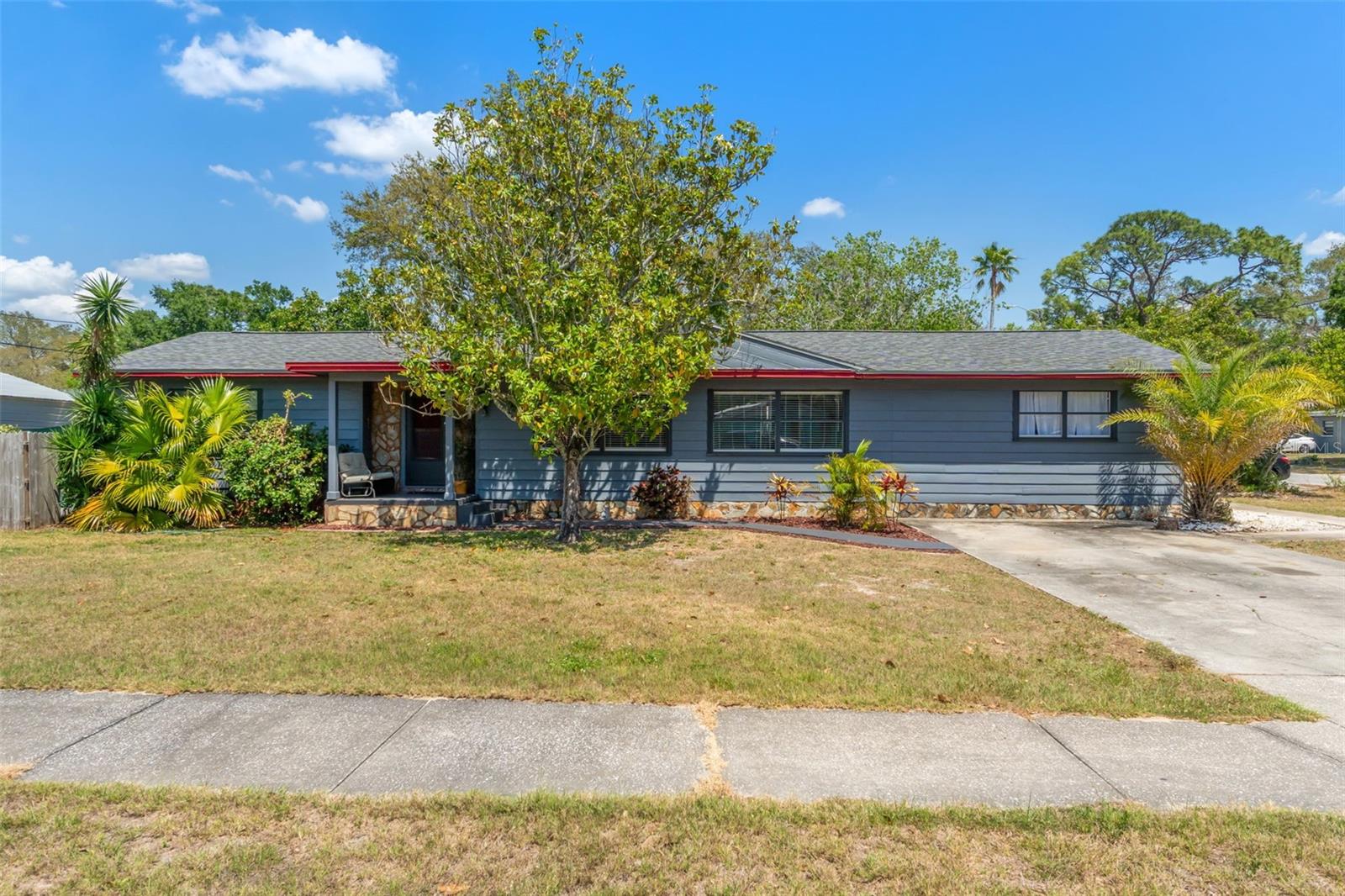 Details for 800 Walton Avenue, TARPON SPRINGS, FL 34689