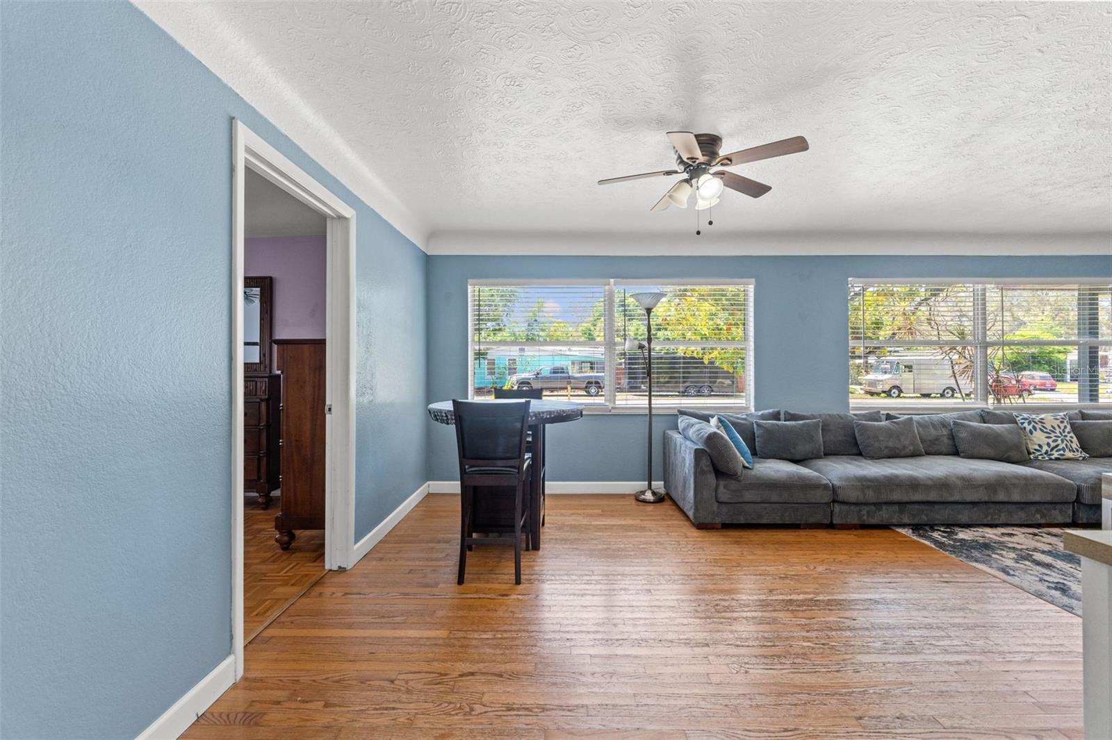 Image 10 of 42 For 800 Walton Avenue