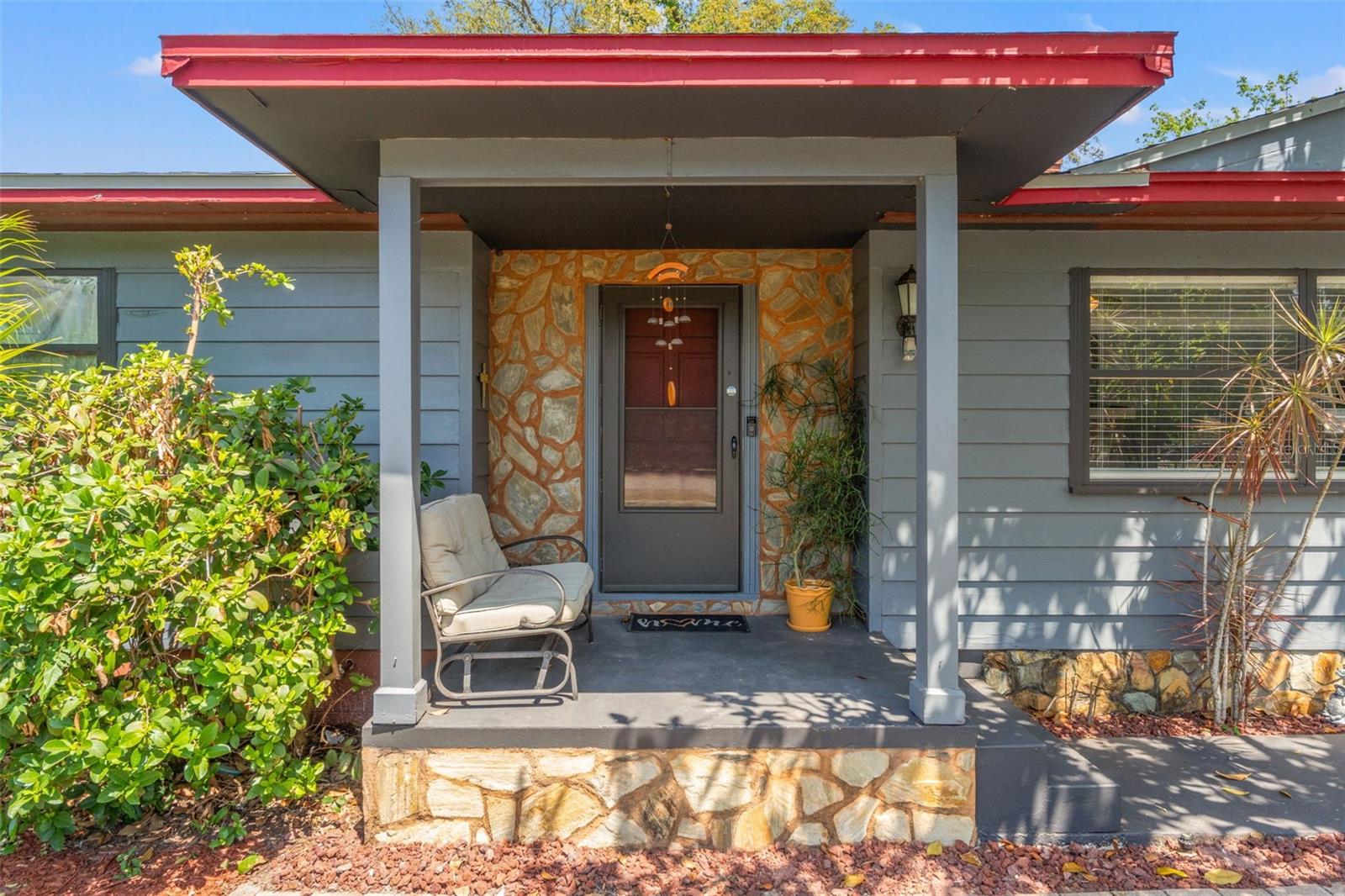 Image 3 of 42 For 800 Walton Avenue