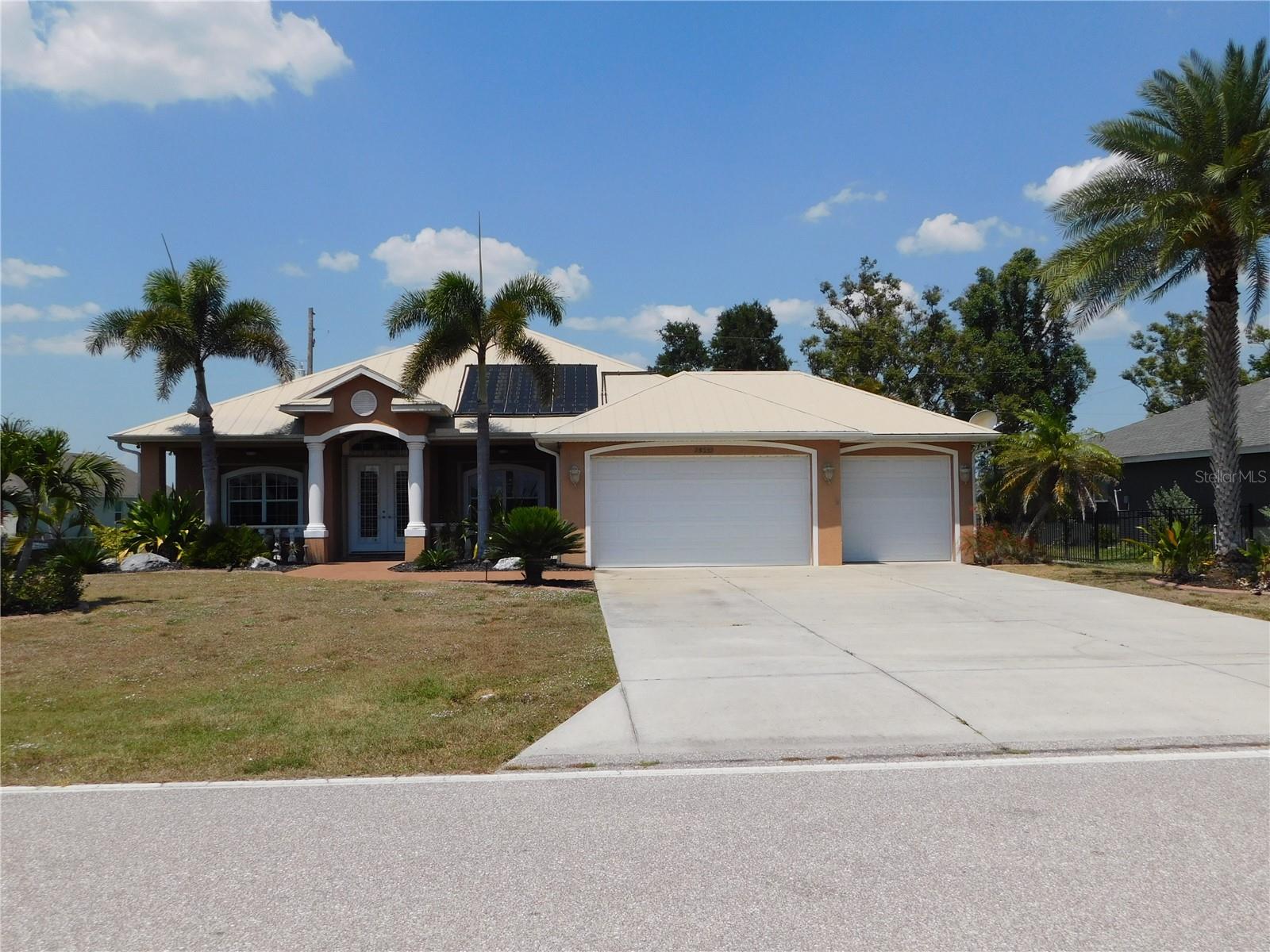 Image 2 of 44 For 25352 Doredo Drive