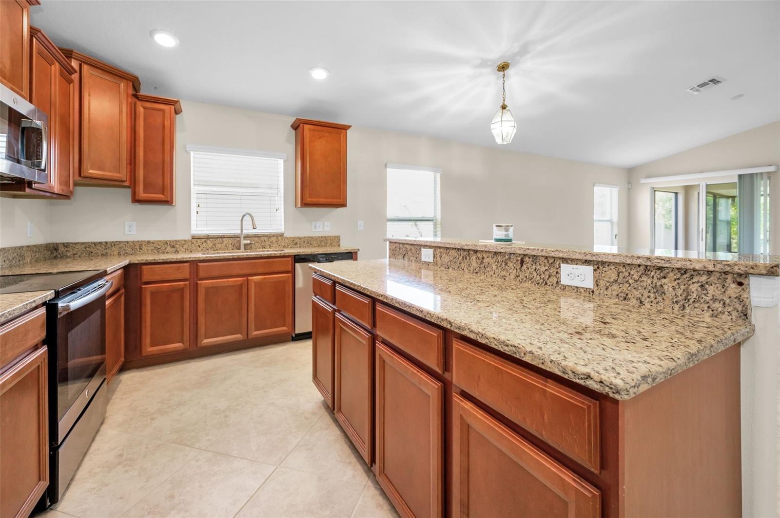Image 11 of 71 For 10106 Tolman Drive