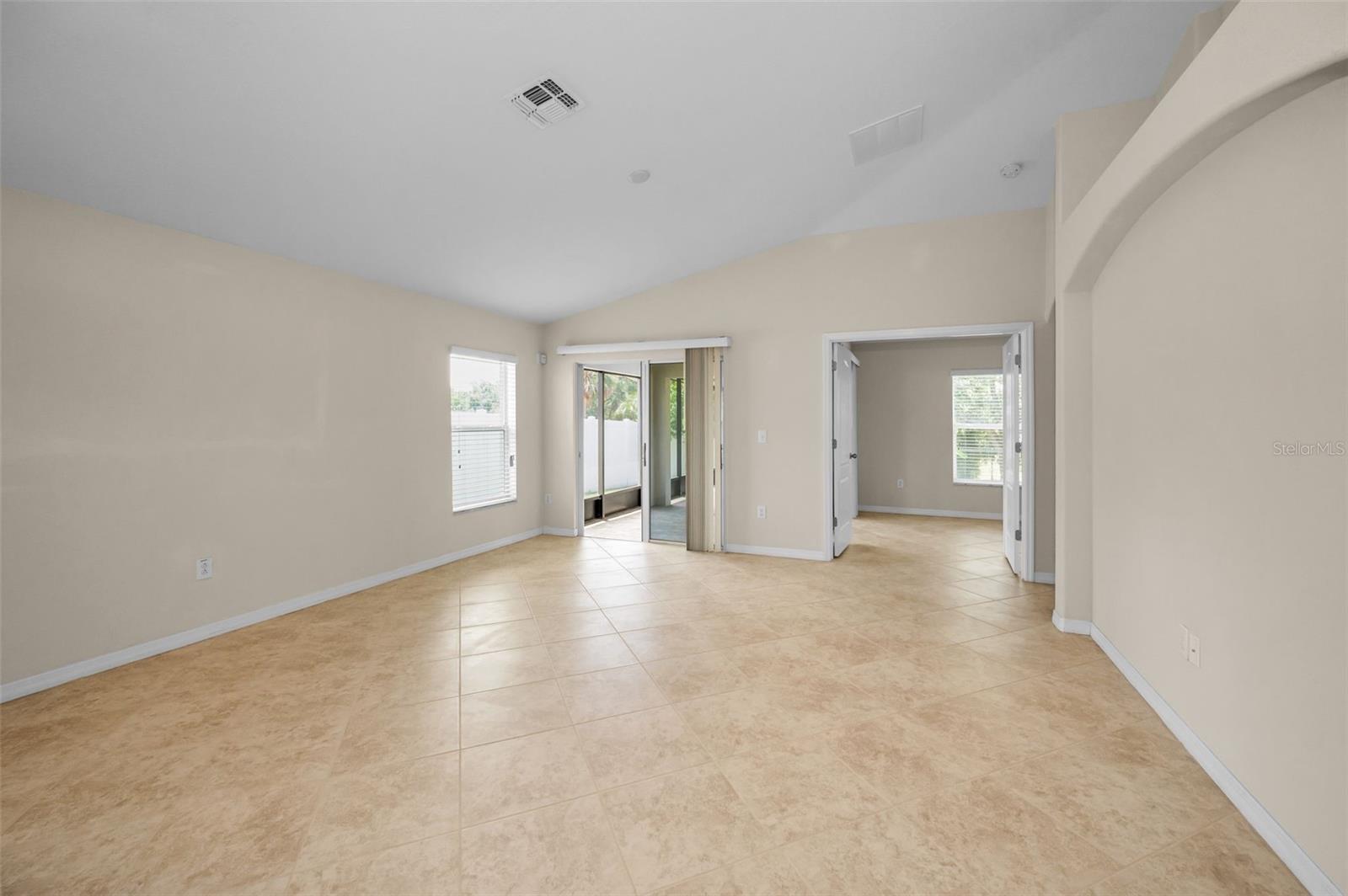 Image 22 of 71 For 10106 Tolman Drive