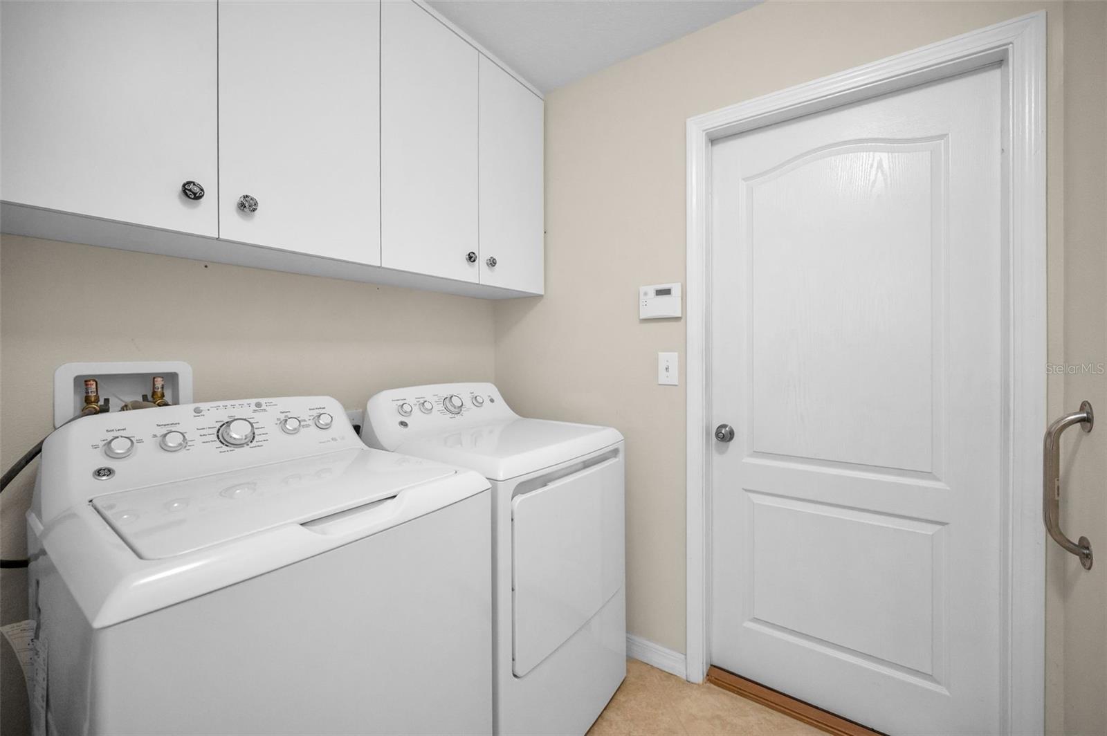 Image 46 of 71 For 10106 Tolman Drive