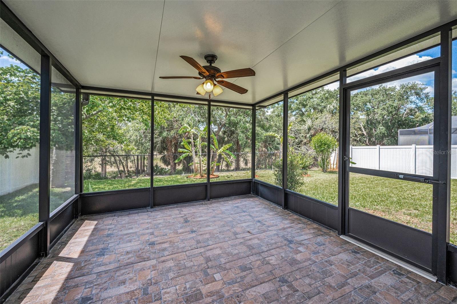 Image 49 of 71 For 10106 Tolman Drive
