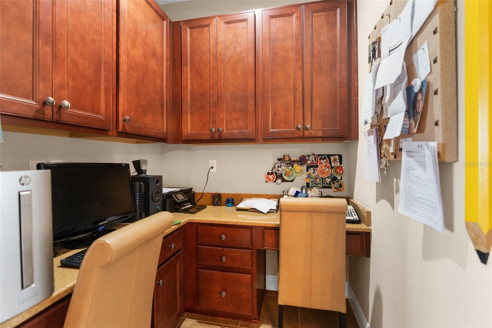 Image 11 of 47 For 1382 Heritage Landings Drive