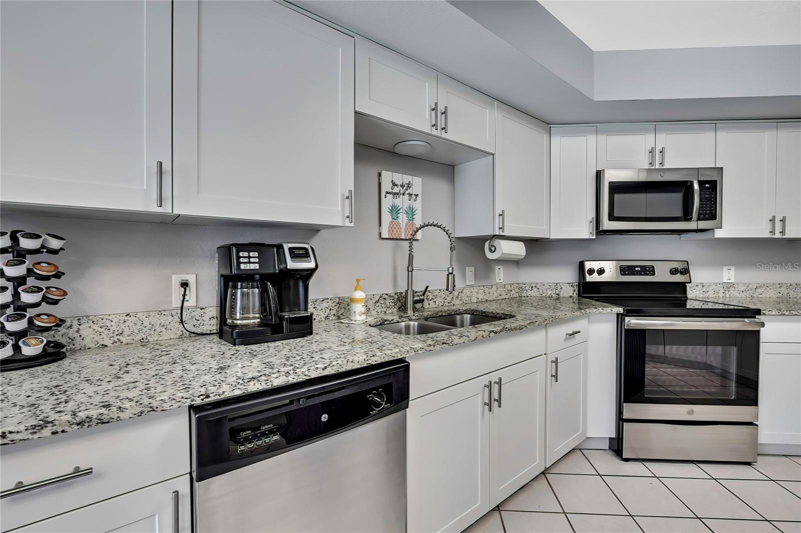Image 11 of 68 For 13373 Lawrence Street