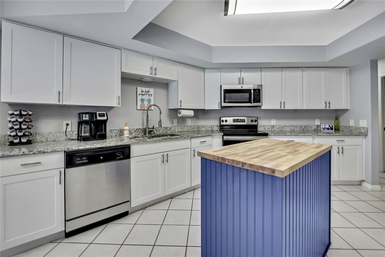 Image 12 of 68 For 13373 Lawrence Street