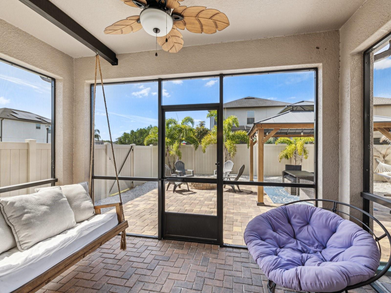 Listing photo id 40 for 8630 Campus Woods Way