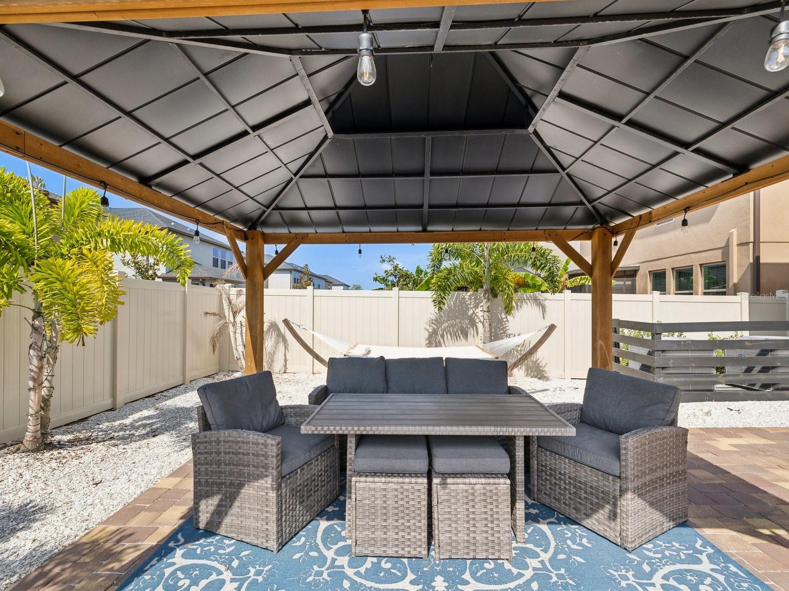 Listing photo id 44 for 8630 Campus Woods Way