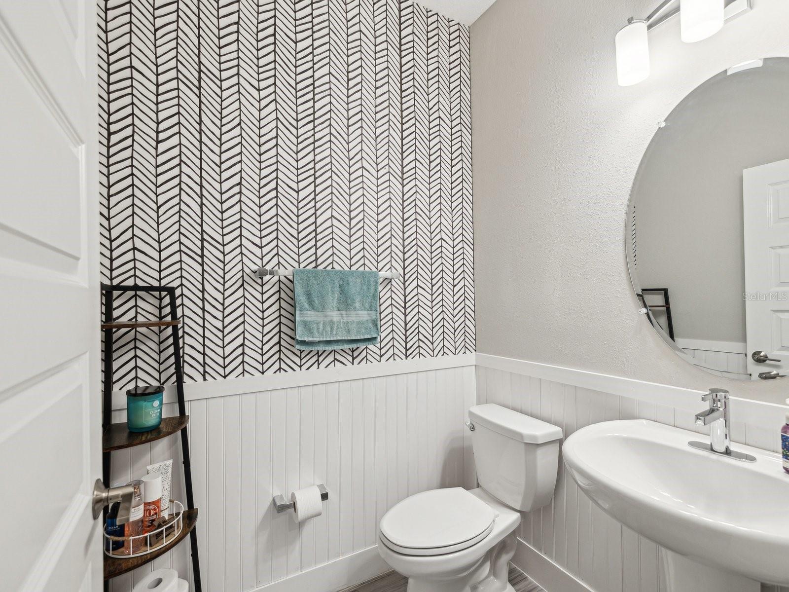 Listing photo id 6 for 8630 Campus Woods Way