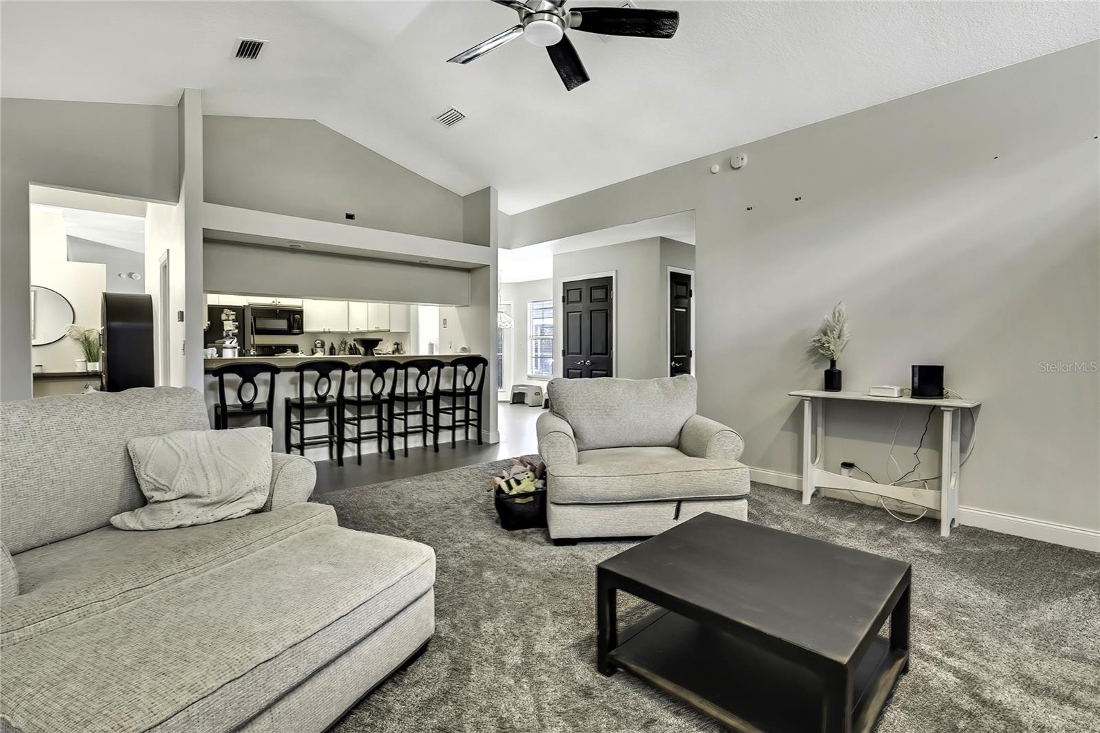 Image 14 of 67 For 7233 Royal Oak Drive