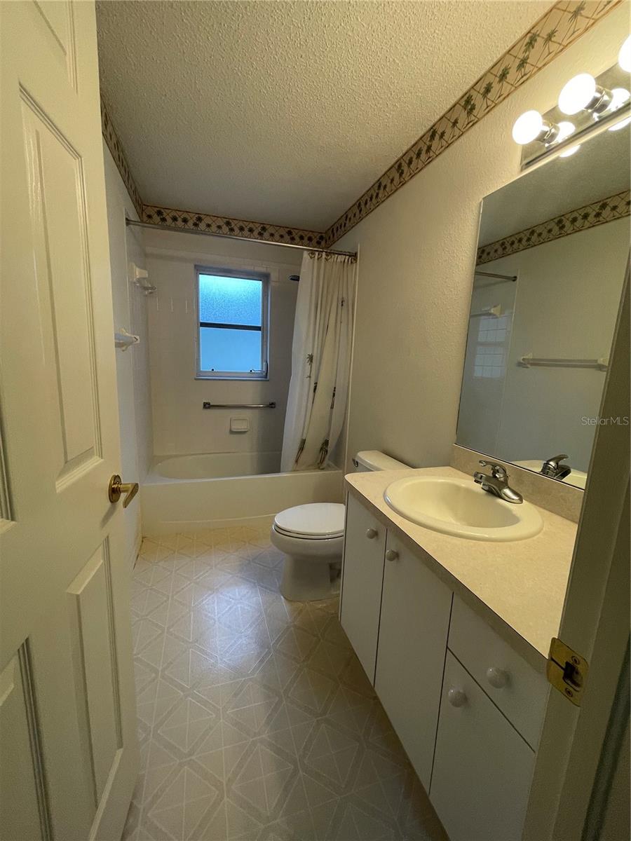 Image 15 of 31 For 11213 Brooklawn Drive